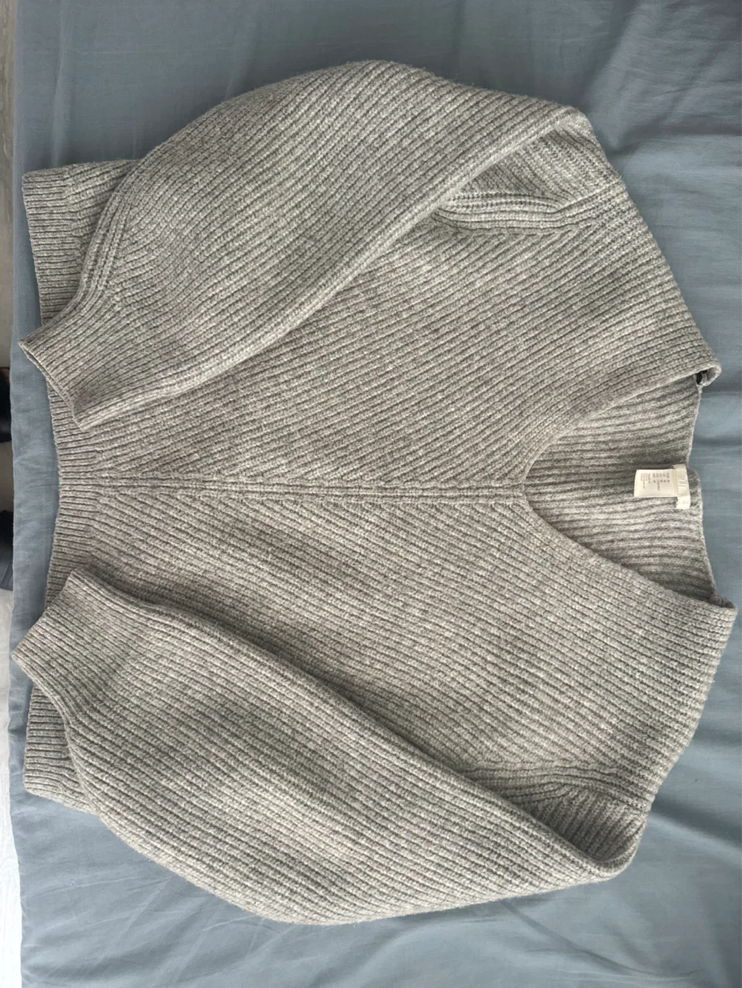 H&M Grey V-Neck Sweater - Size M
