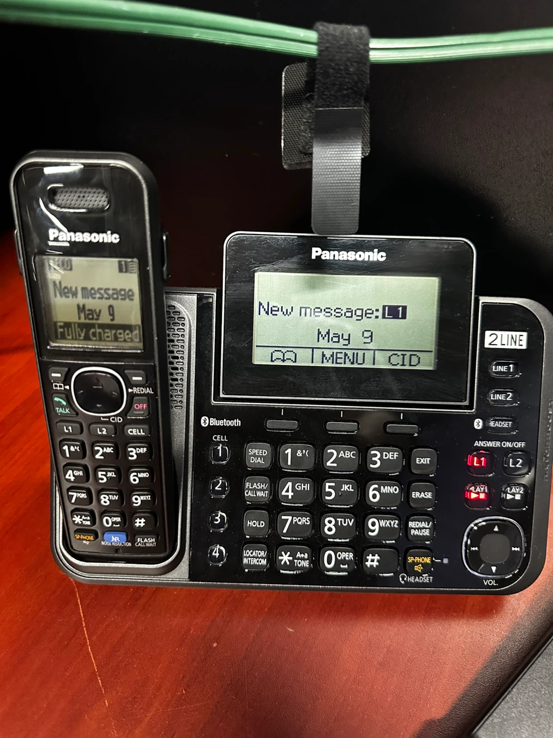 Panasonic KX-TGC380 Cordless Phone