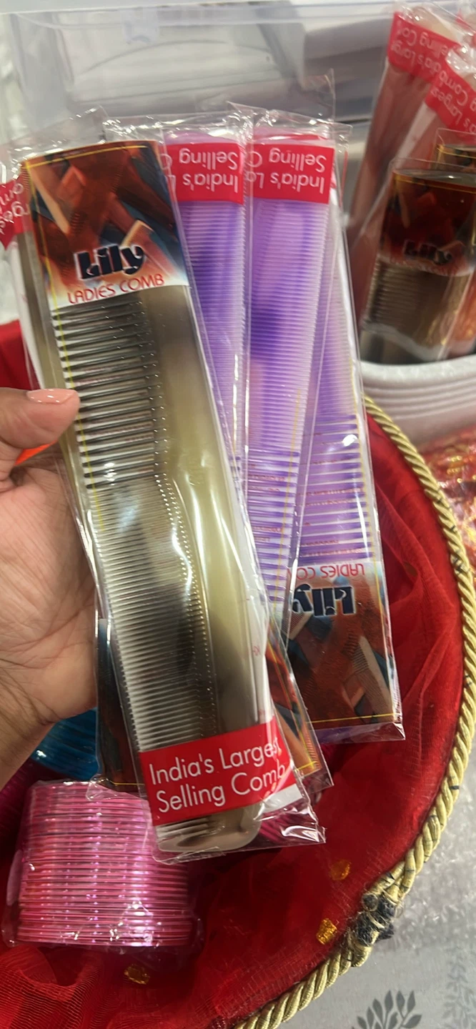 Lily Ladies Indian Comb - Pack of 2