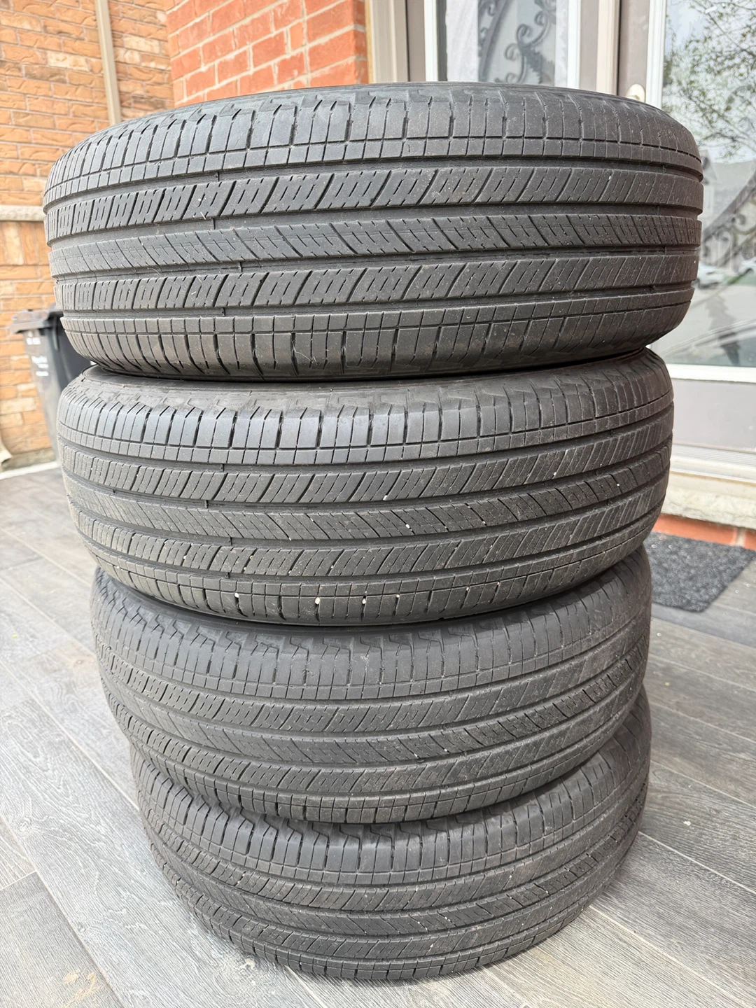 Michelin Primacy A/S 225/65R17 Tires (Set of 4)