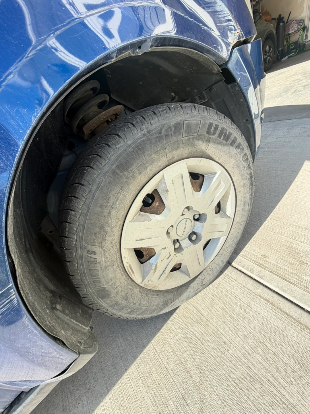 Blue Dodge Journey - photo 4