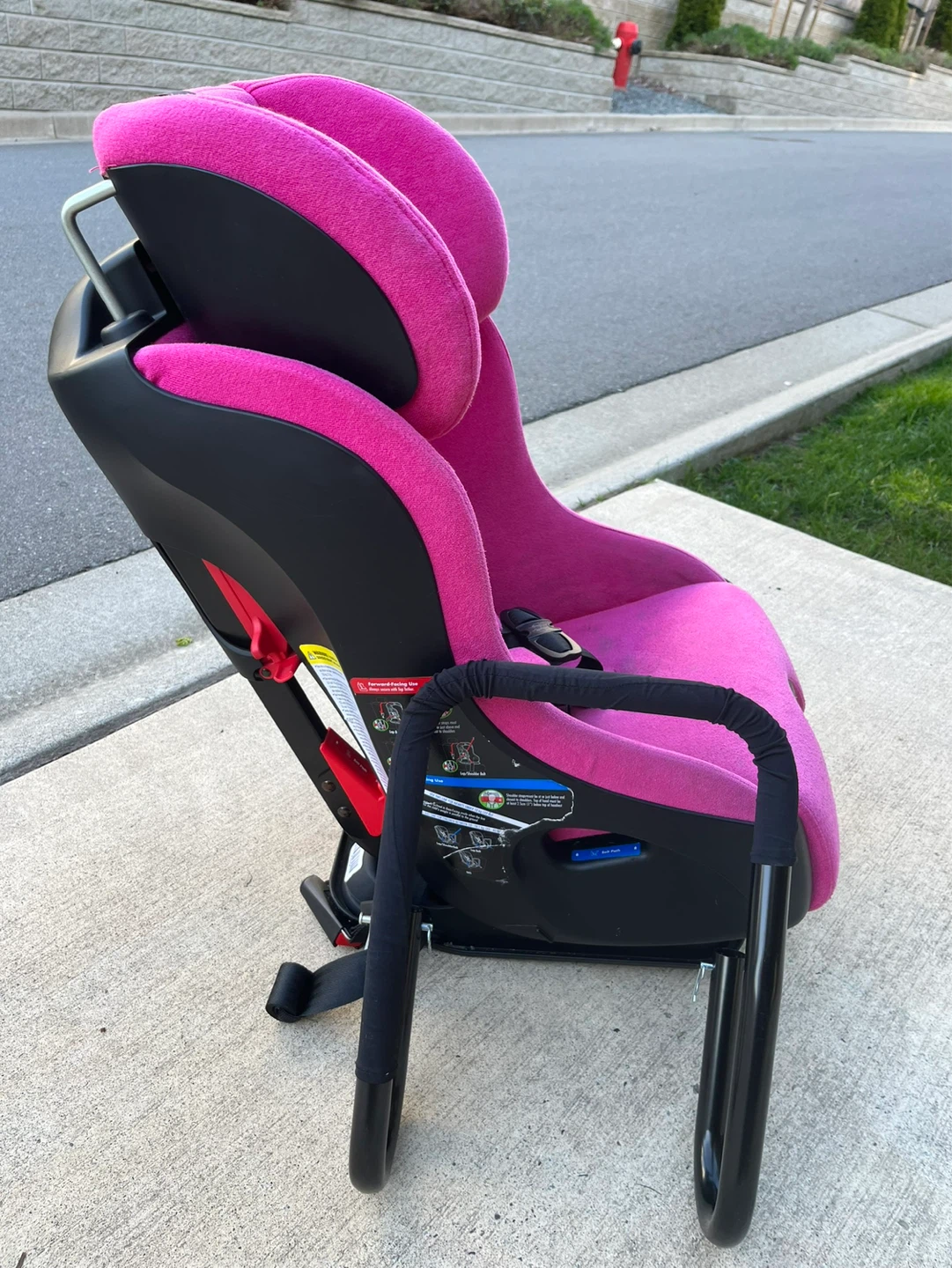 Clek Fllo car seat - photo 2