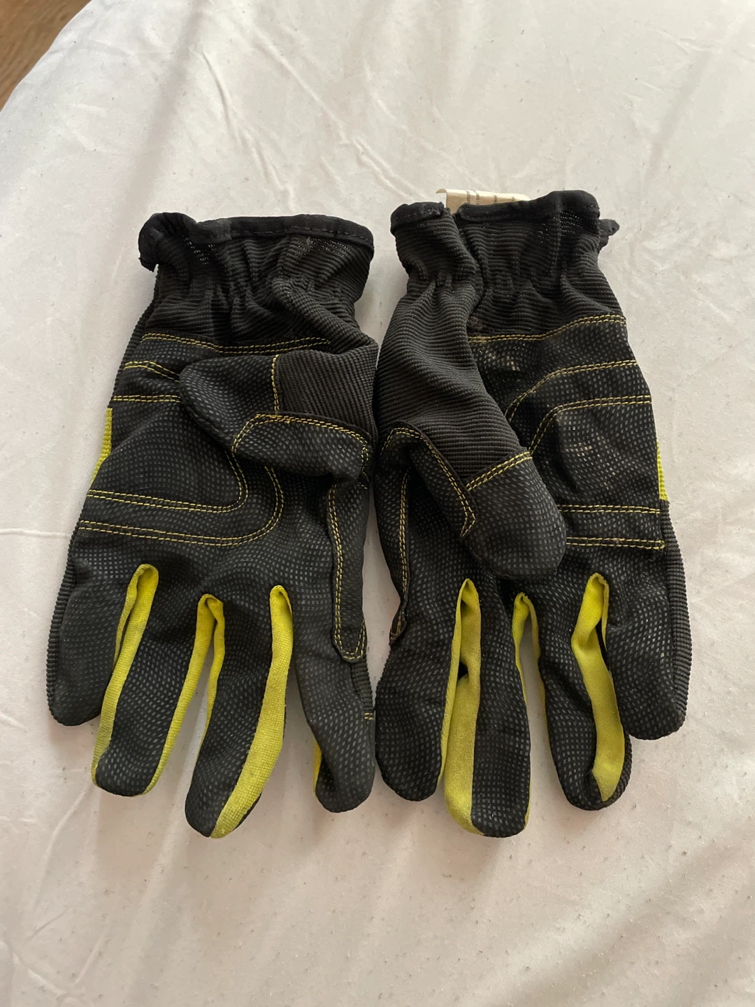 Workload Gloves - Black and Yellow