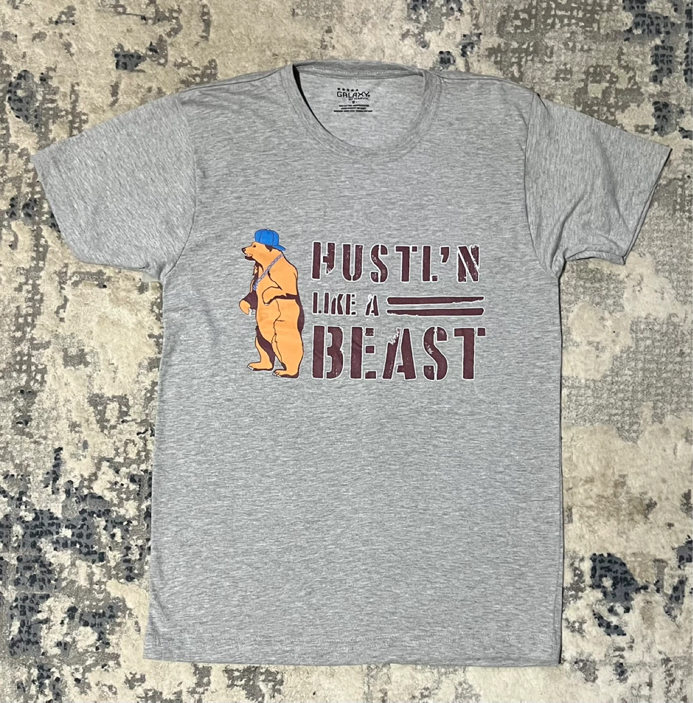 Galaxy by Harvic Hustlin Like a Beast Graphic Tee Gray Men's S