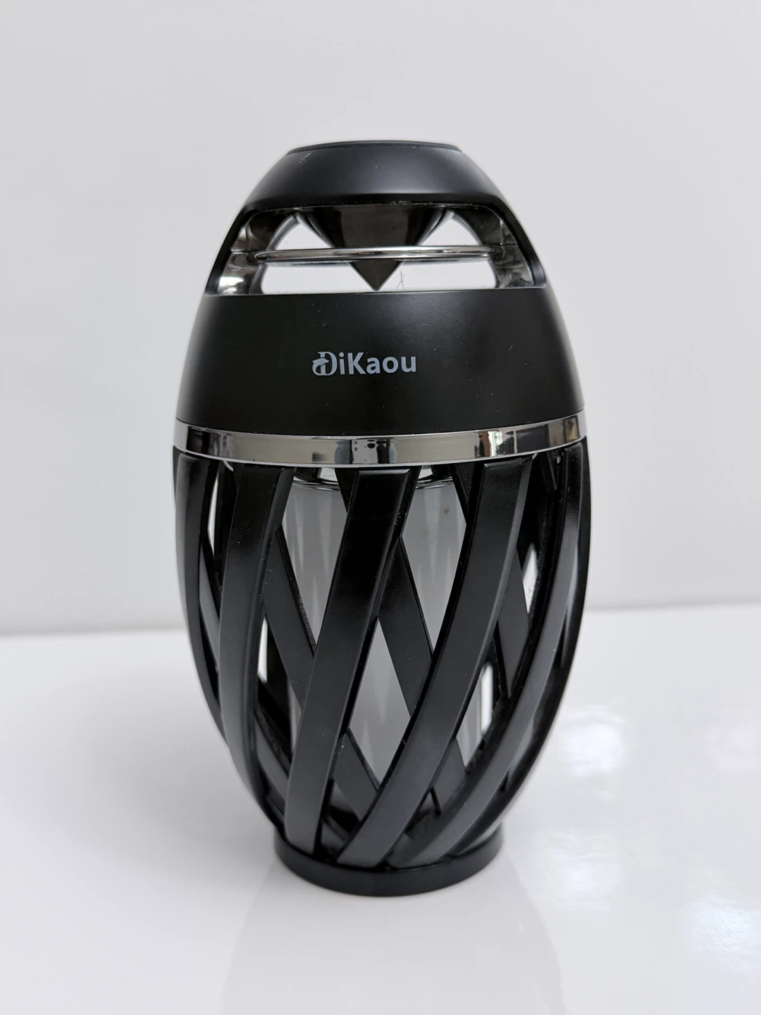 Dikaou Portable Bluetooth Speaker with Flame LED Light - photo 2