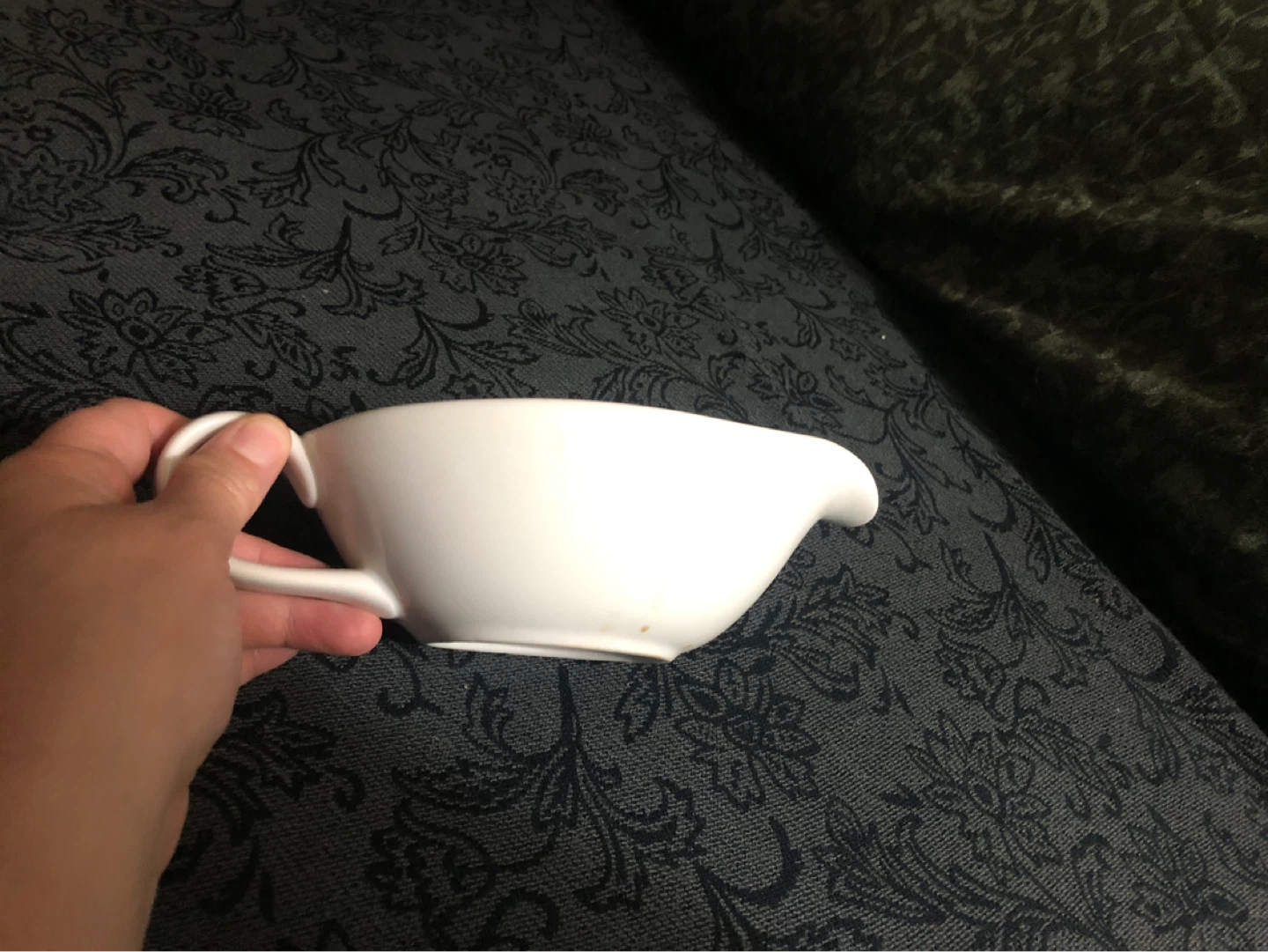 White Ceramic Gravy Boat - photo 4