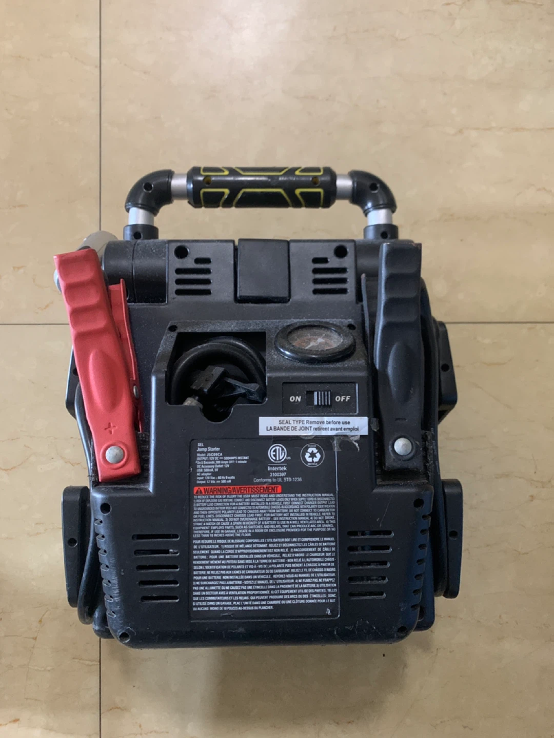 Stanley 500 AMP Jump Starter with Compressor - photo 3