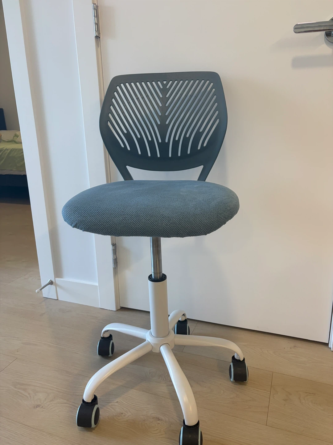 💙Blue Office Chair, Adjustable Tilt for Study Room - photo 3