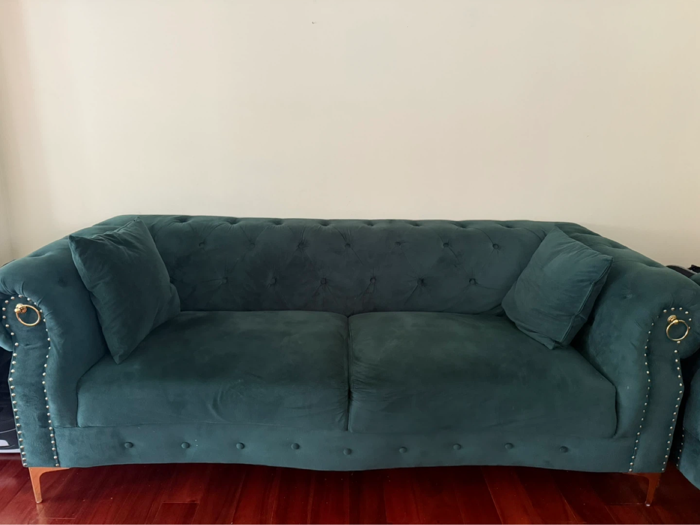 Dark Green Velvet Tufted Sofa