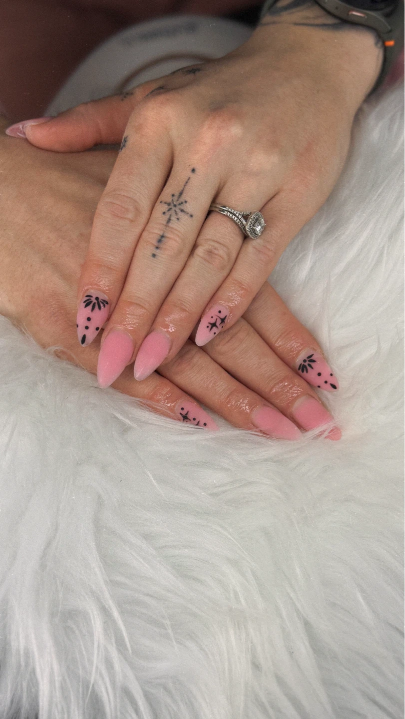 Gel nails - photo 3