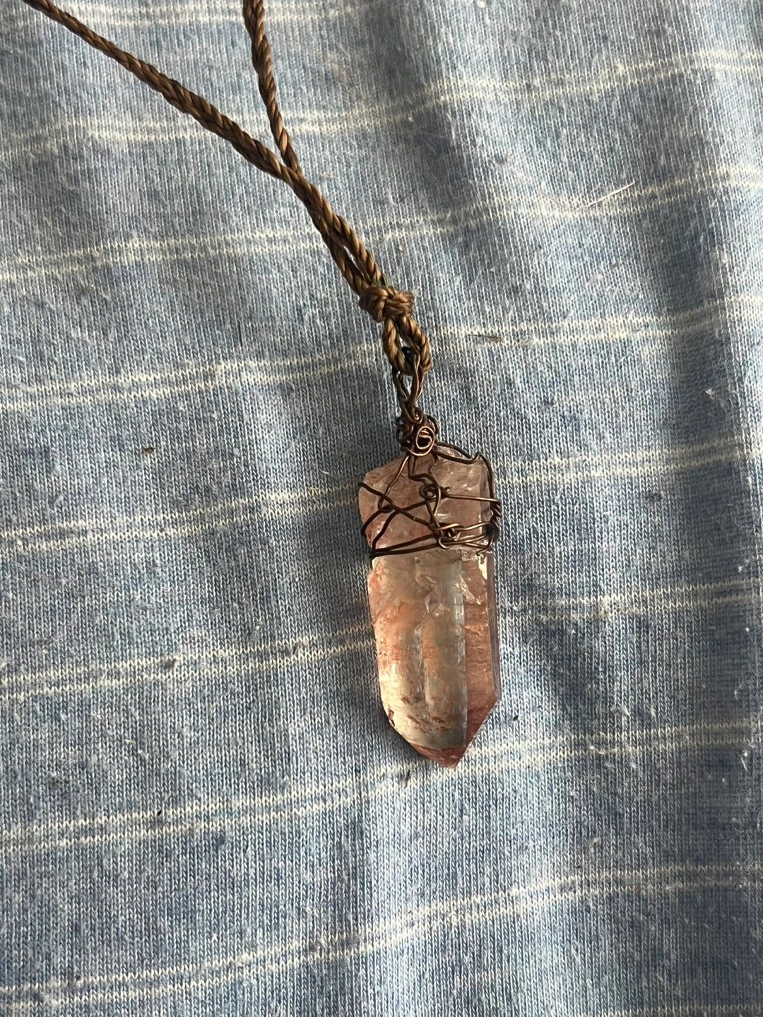 Wire-wrapped crystal pendant necklace - photo 2
