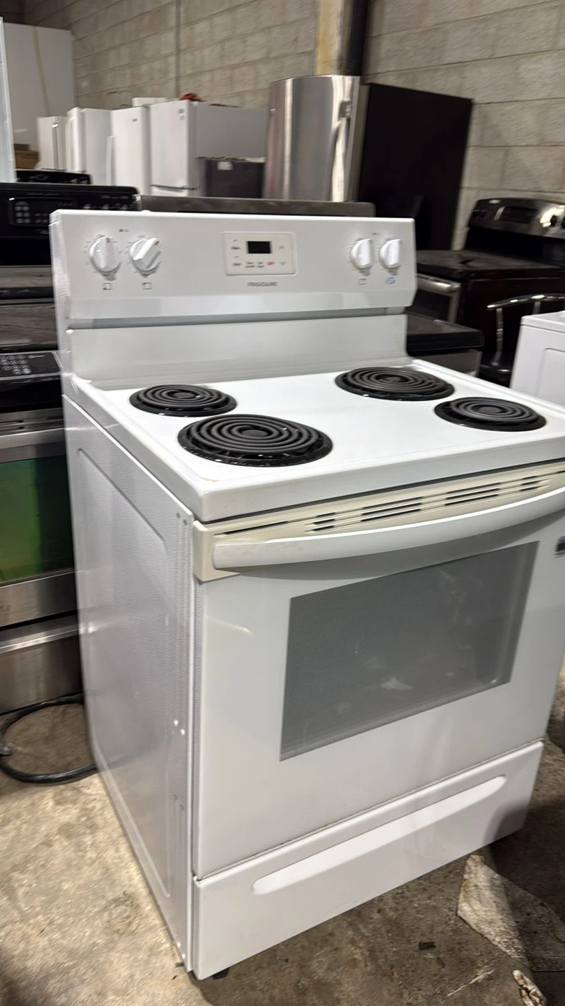 Frigidaire coil stove!!!