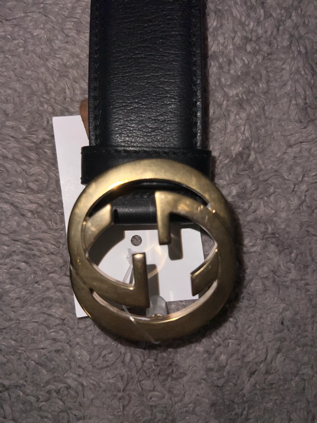 Women’s Gucci thin belt with interlocking G