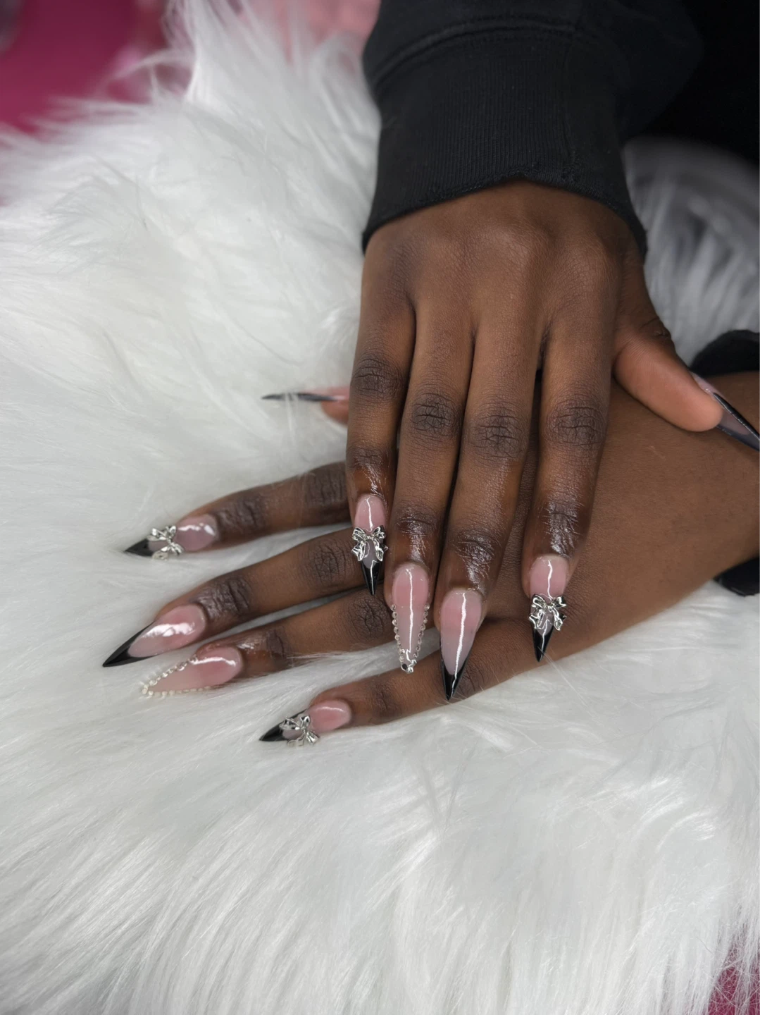 Nails - photo 2