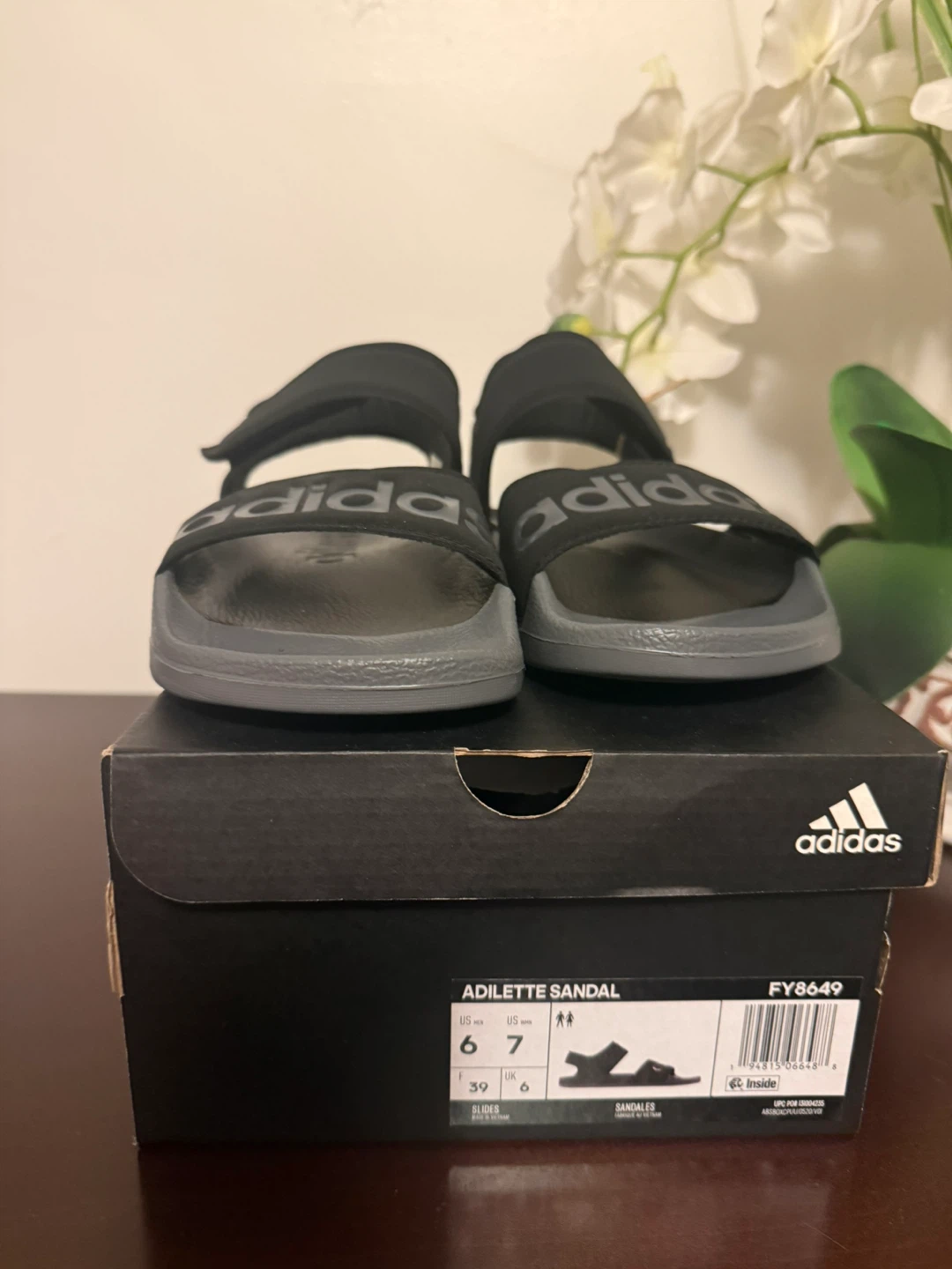 Adidas sandals - photo 4