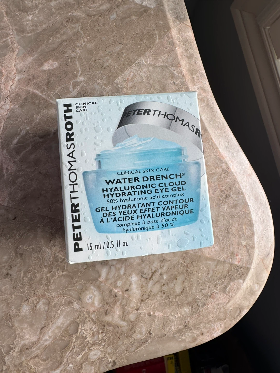 CLOUD HYDRATING EYE GEL