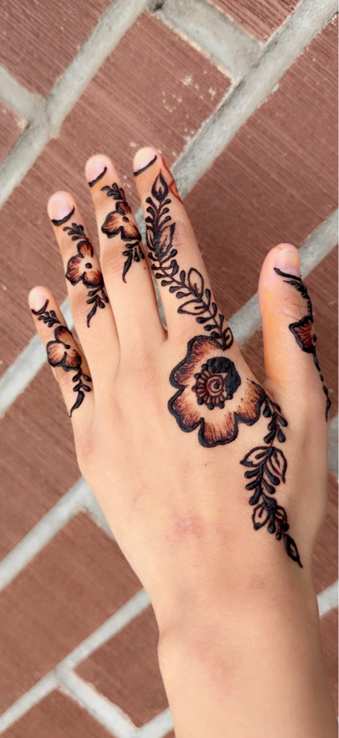 Floral Henna design