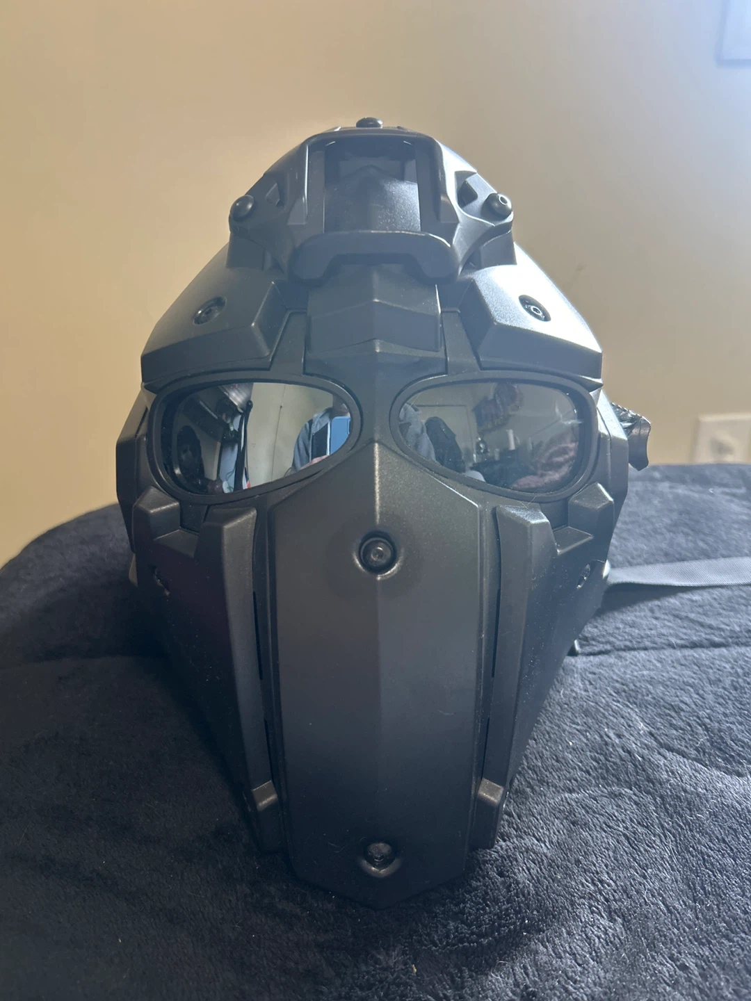 Airsoft ronin helmet. (Never used)