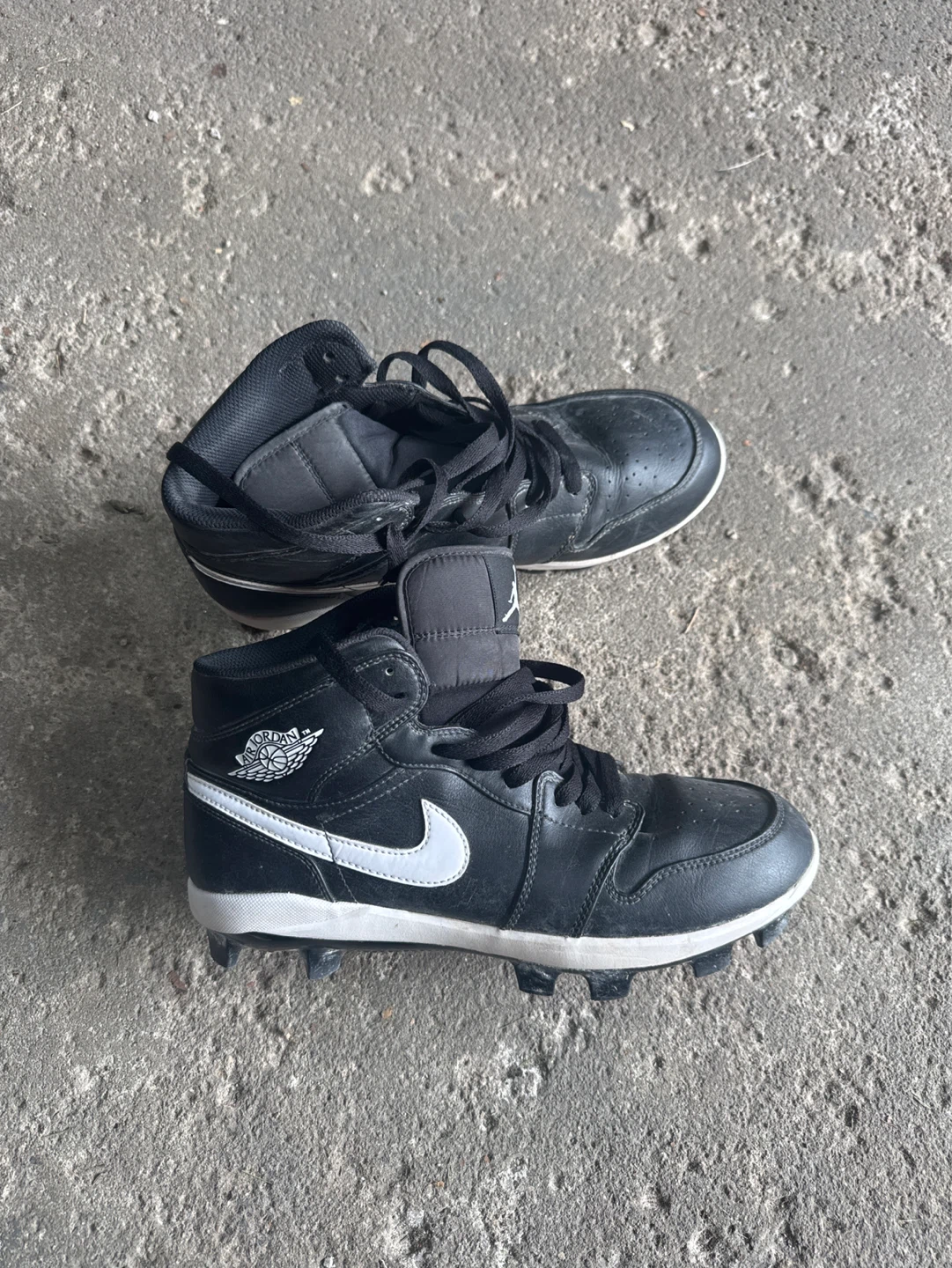 Jordan 1 MCS Baseball Cleats (Size 8.5)