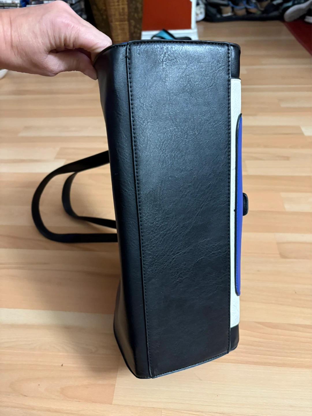 Women’s Purse from Ricki’s $10 firm - photo 4