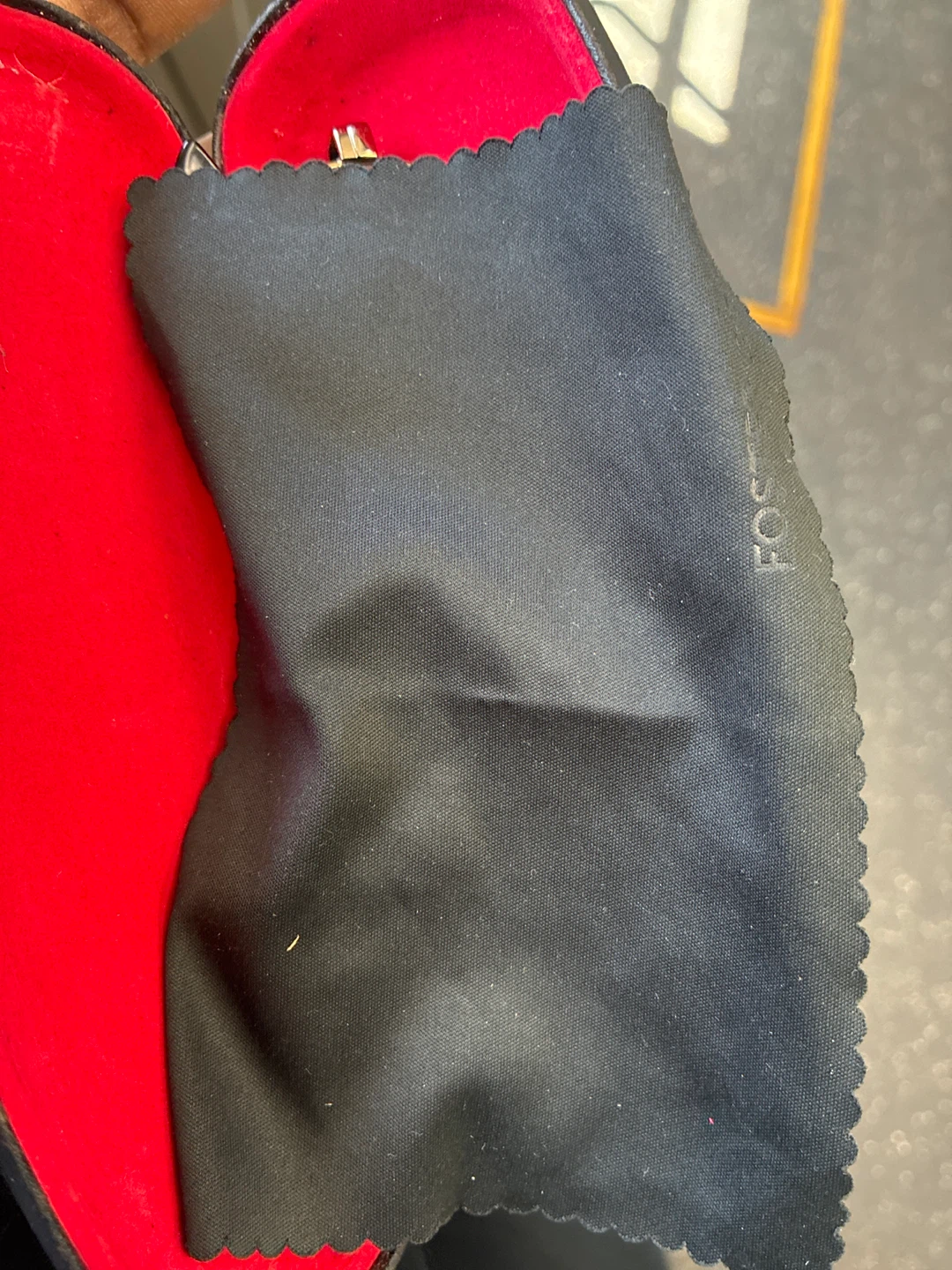 Fossil Eyeglass Cleaning Cloth