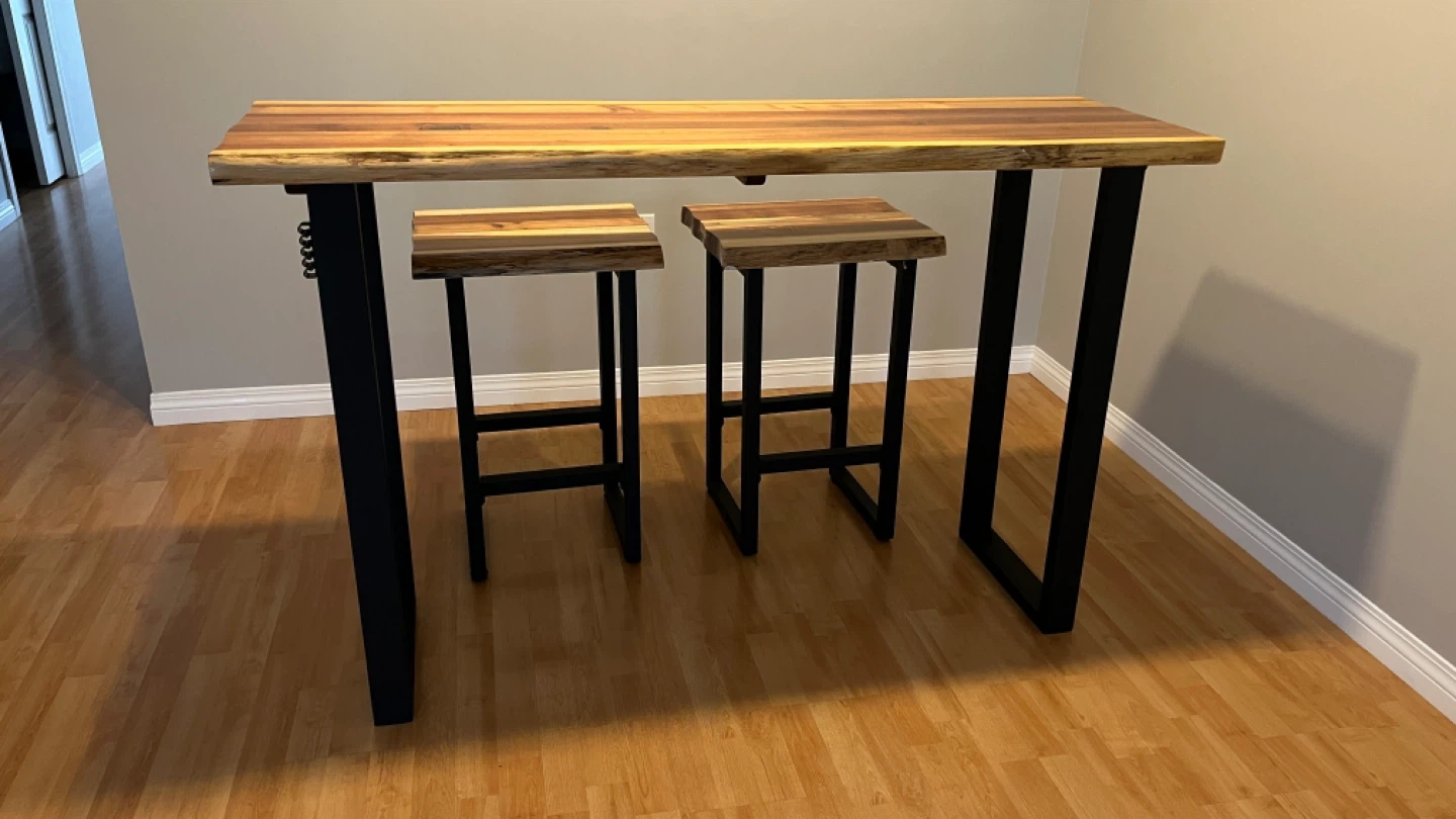 Live Edge Wood Bar Table with 2 Stools