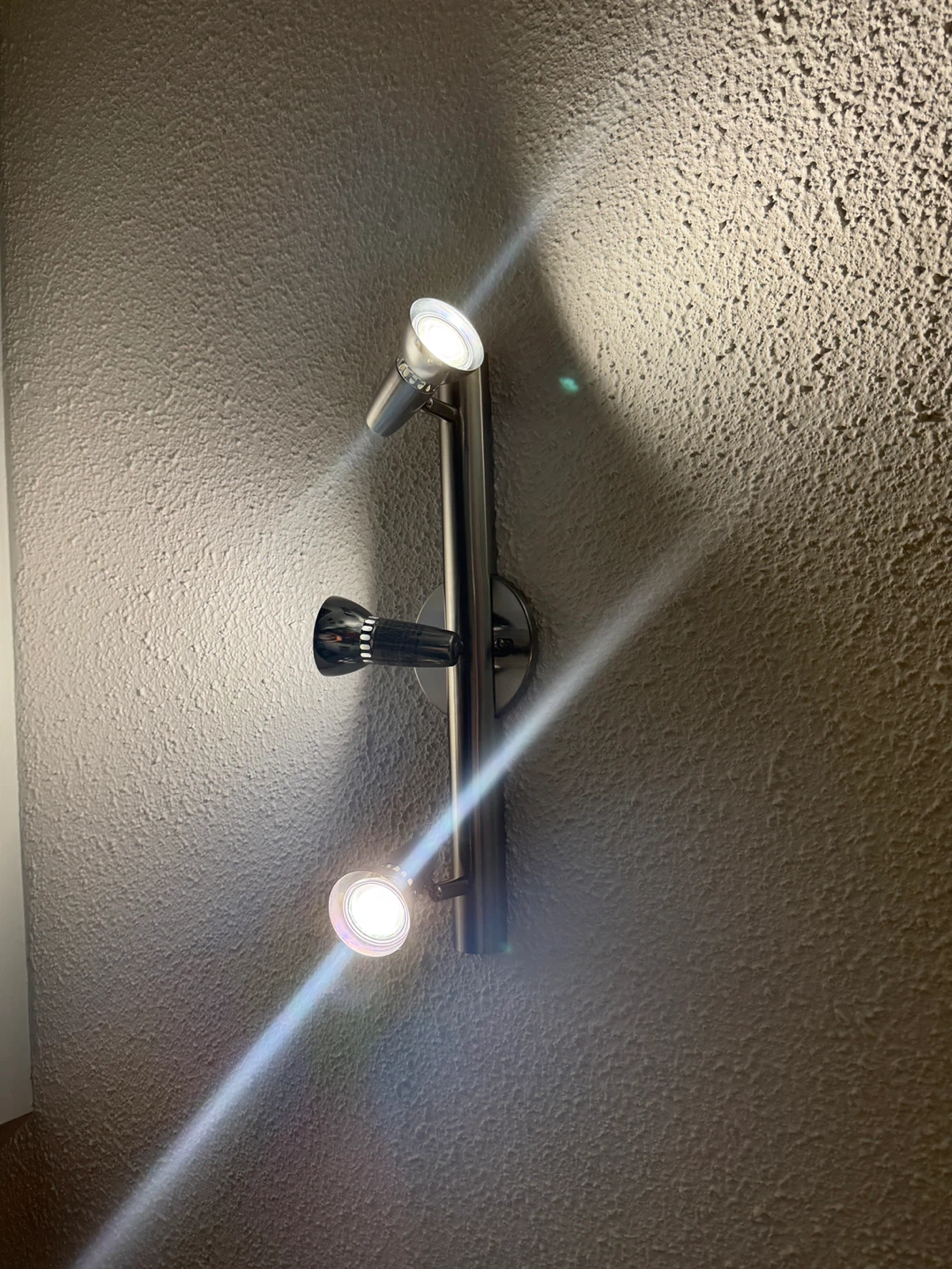 Adjustable 3-Light Track Wall Sconce with bulbs