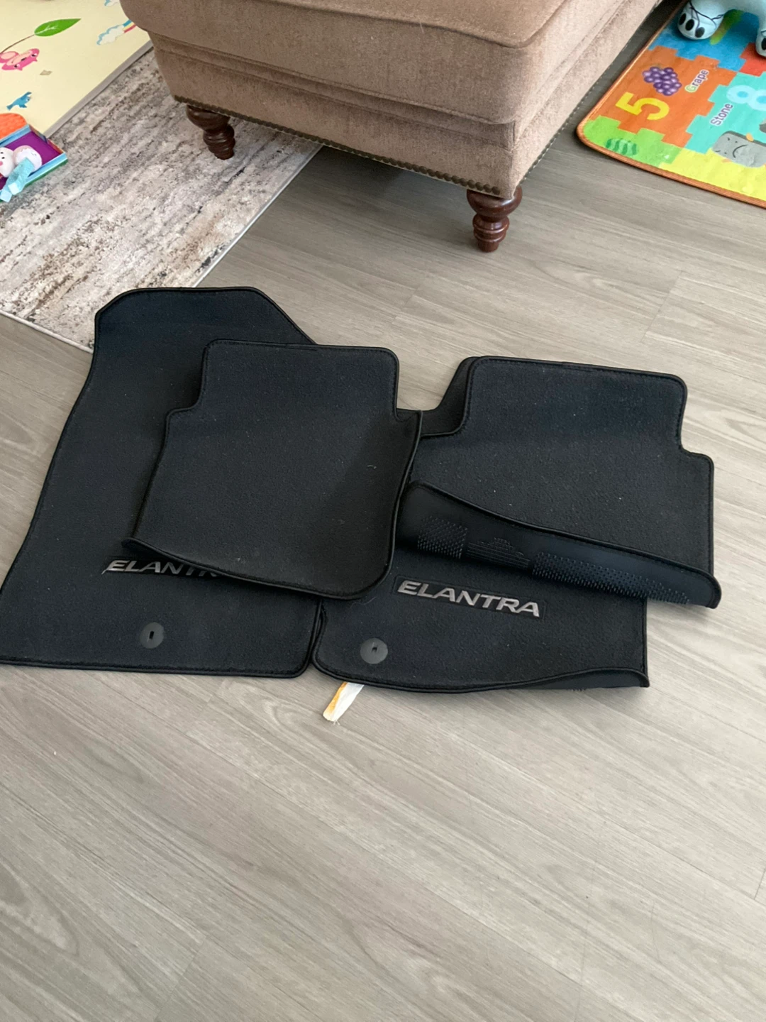 Hyundai Elantra Floor Mats