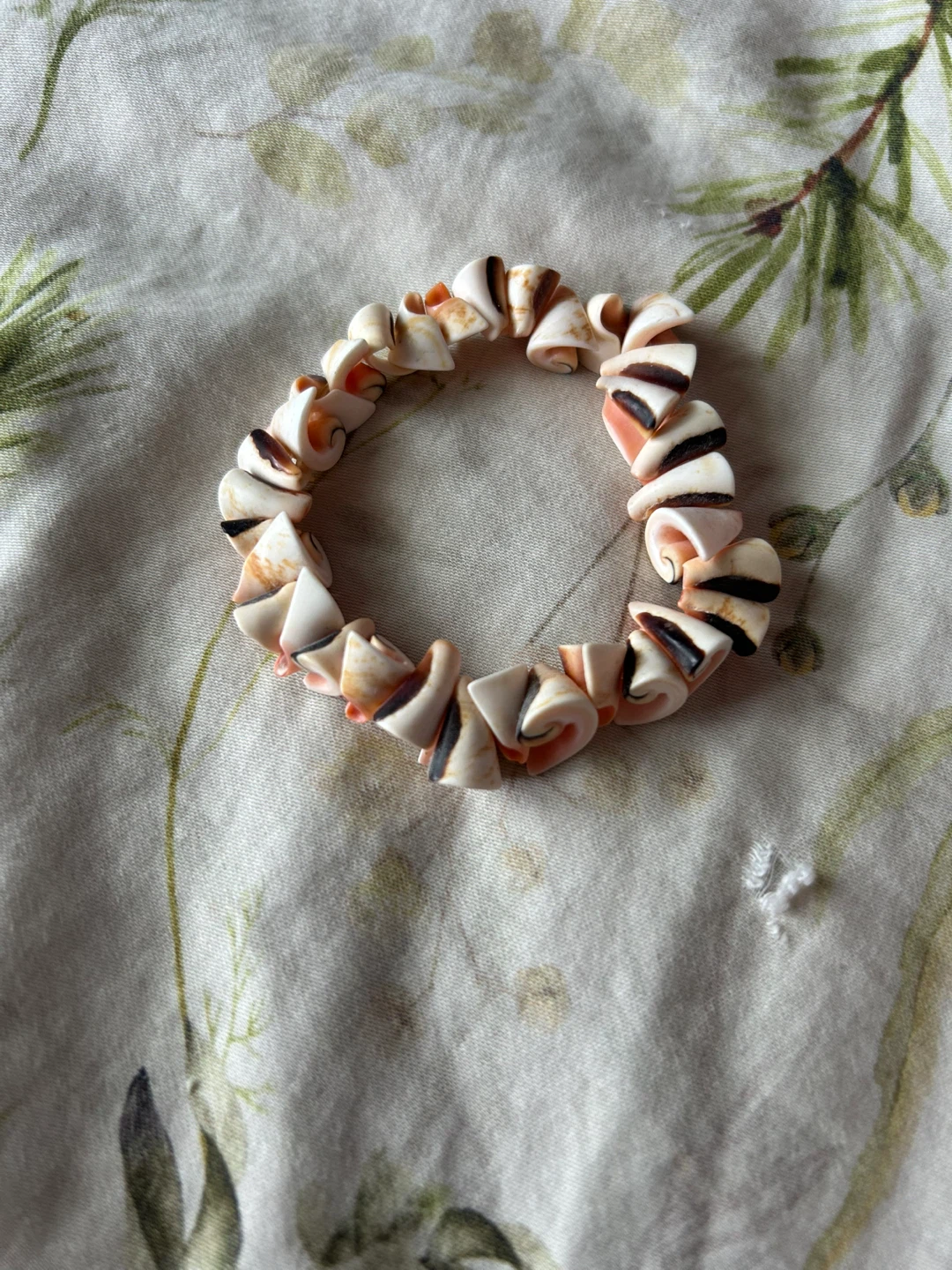 Shell Beaded Bracelet