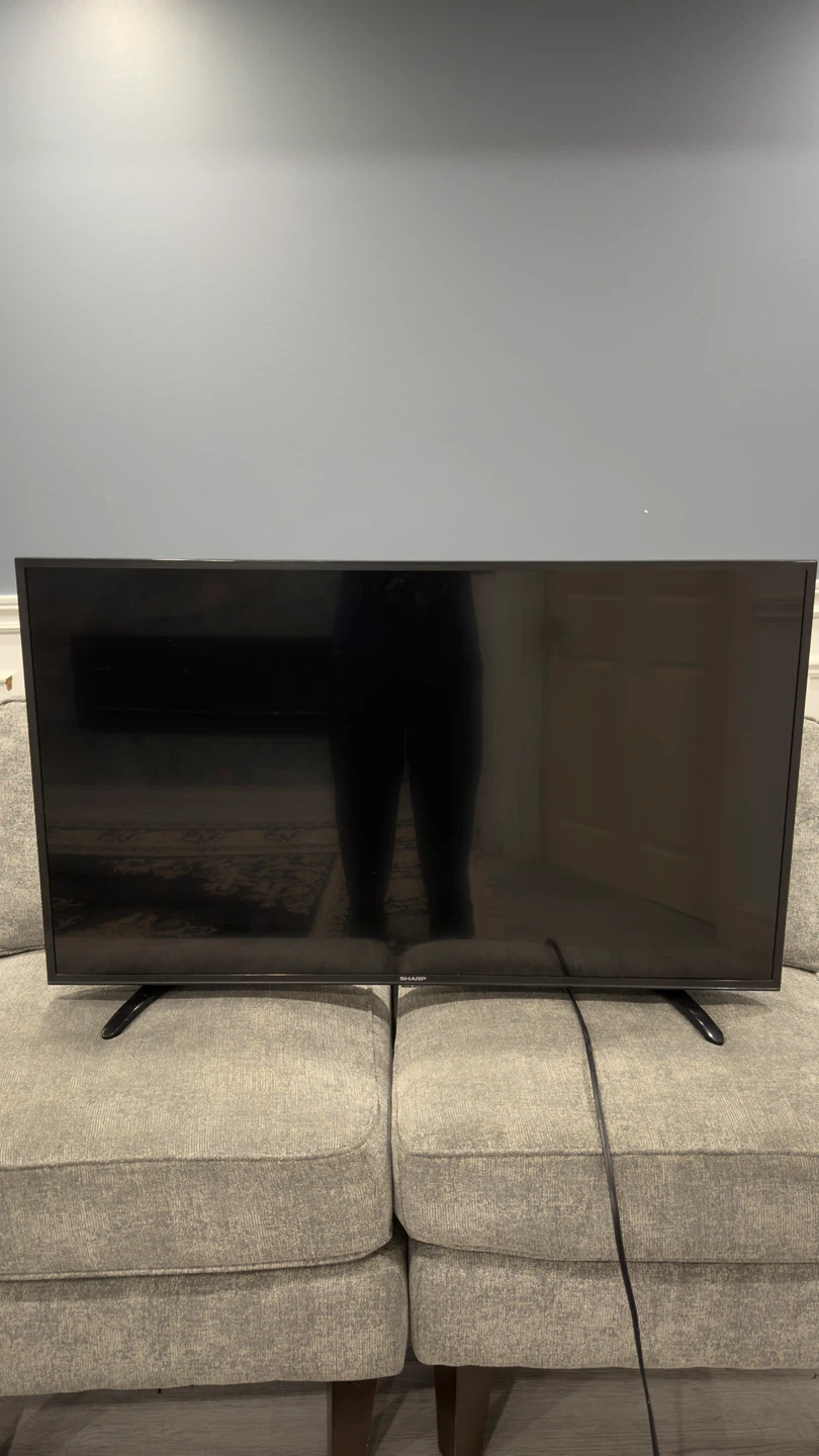 Sharp Smart TV - 38Inch