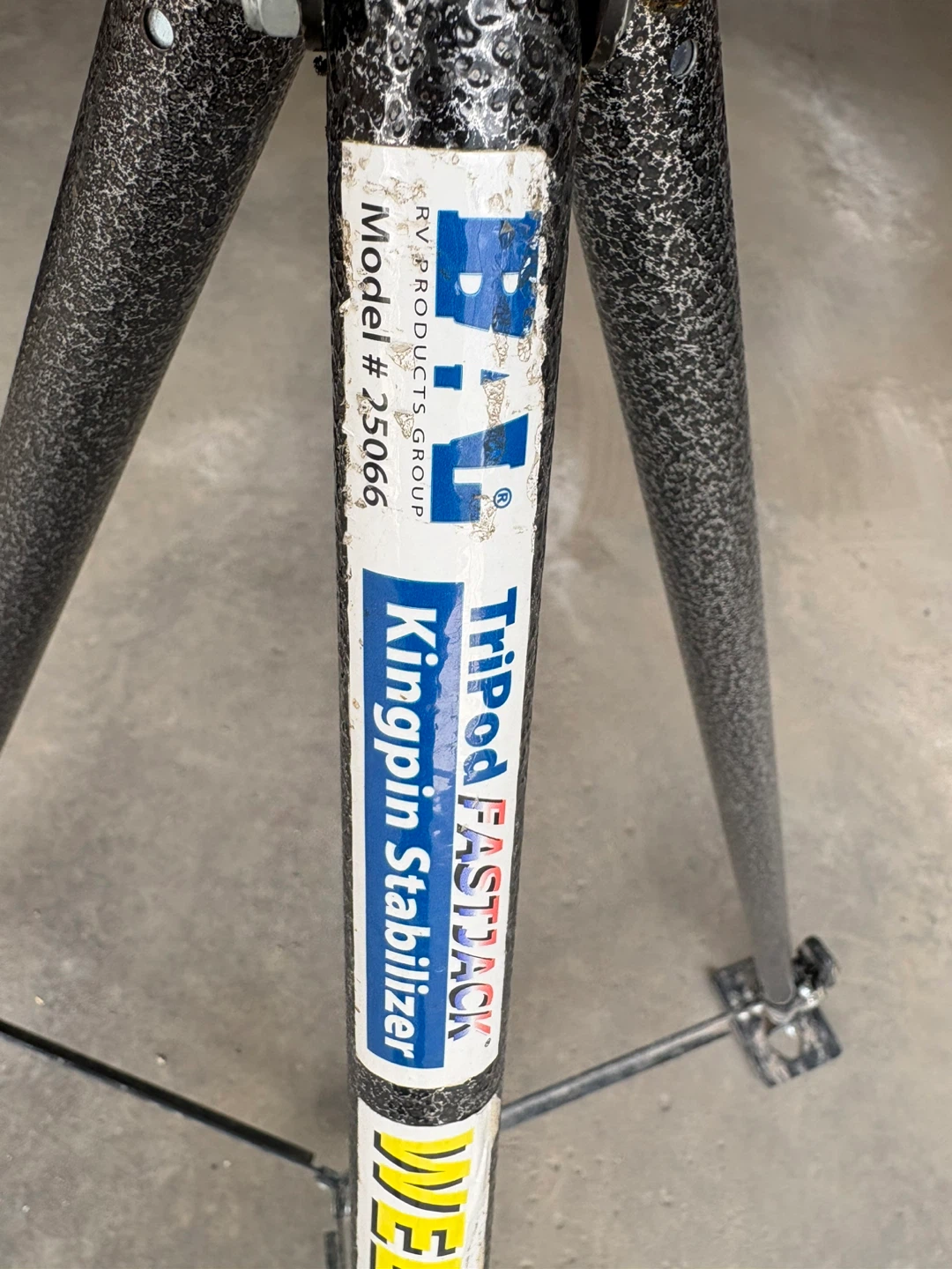 FASTJACK TriPod Kingpin Stabilizer - photo 3