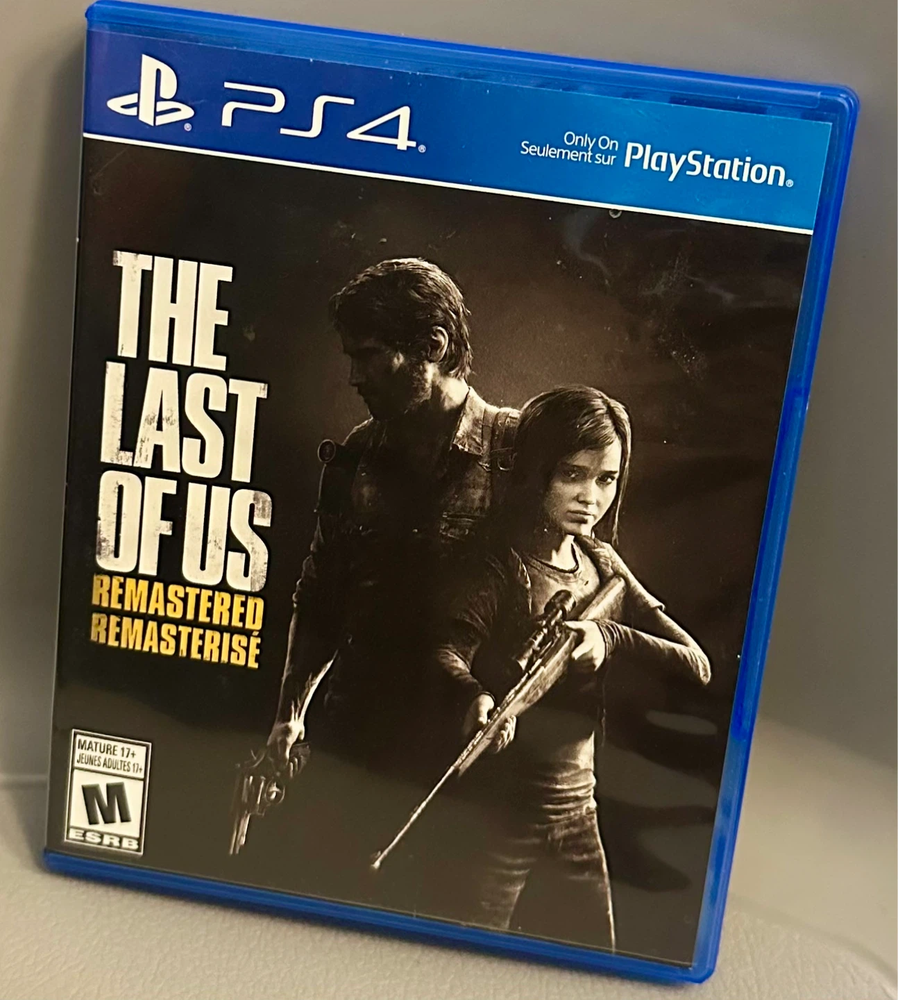 PS4 The Last of Us Remastered and GTA V