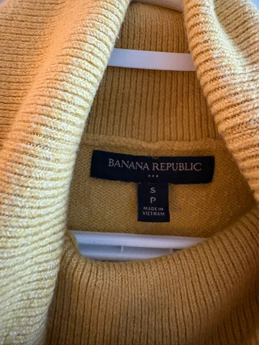 Banana Republic Yellow Turtleneck Sweater Size S - photo 4