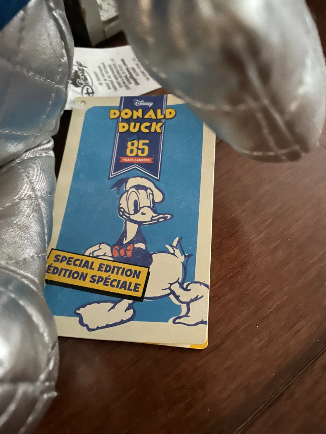 Donald Duck Collectible Iridescent Plush - Shipping available - photo 2