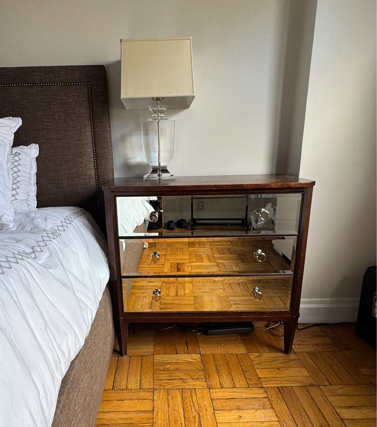 Ethan Allen Pair of Mirrored Dresser Nightstand