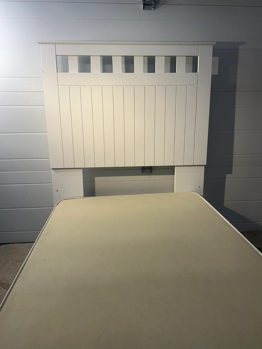 White Single Bed Set (No Mattress Included)