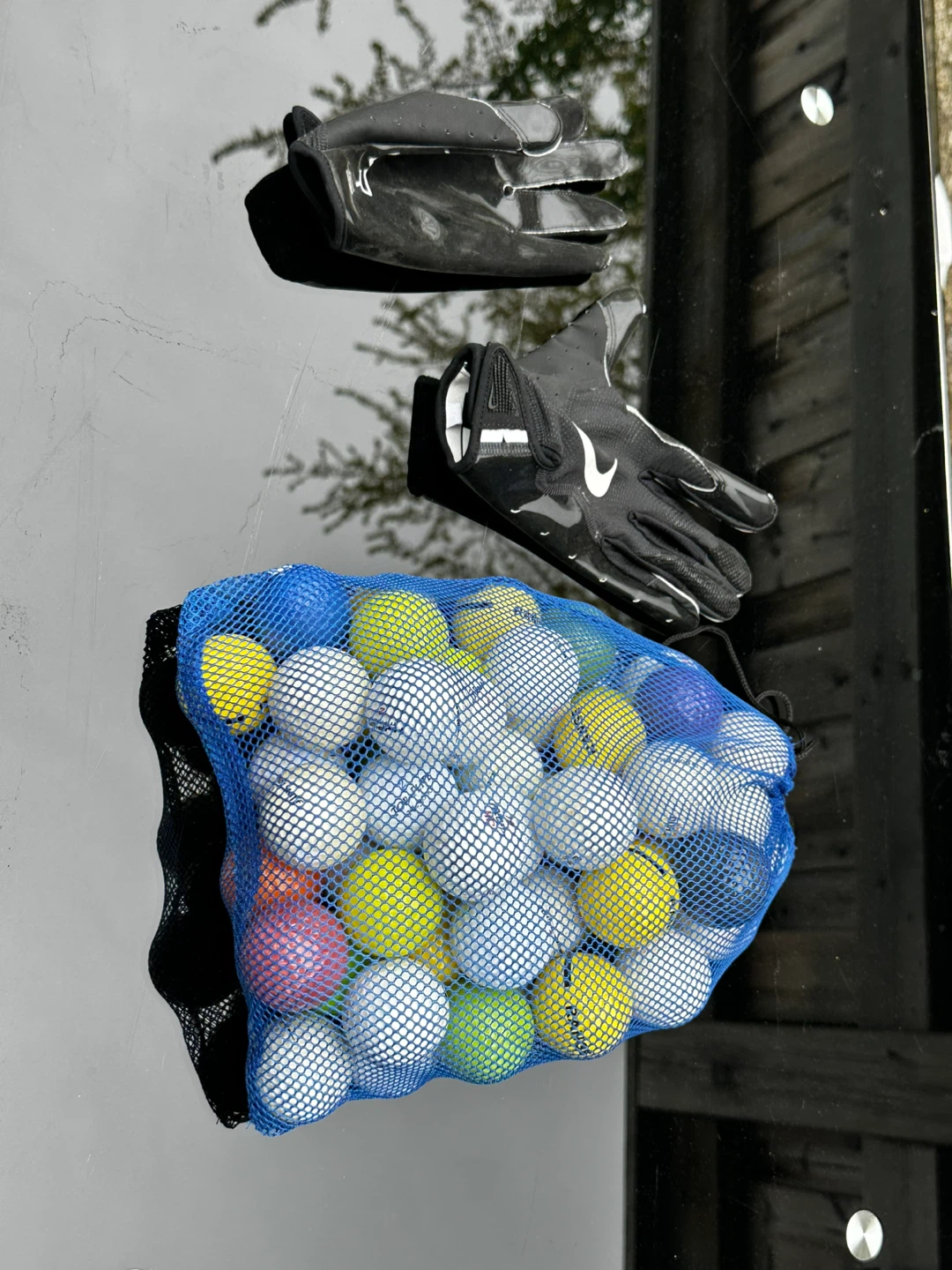 Nike Receiver Gloves and Assorted Golf Balls with Mesh Bag - photo 2