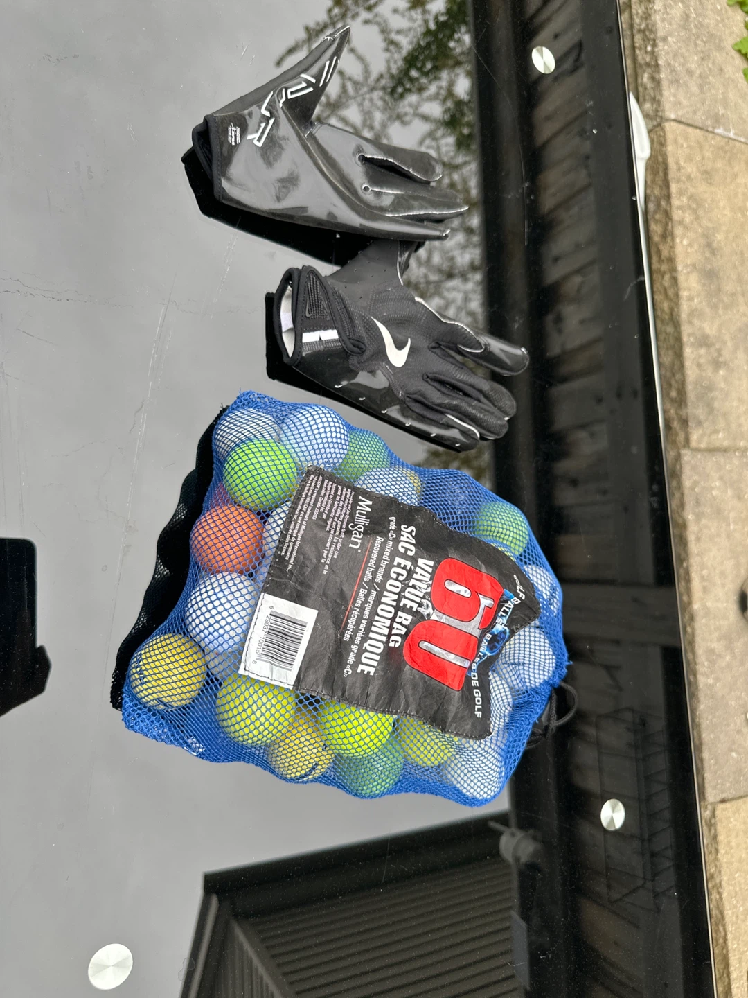 Nike Receiver Gloves and Assorted Golf Balls with Mesh Bag