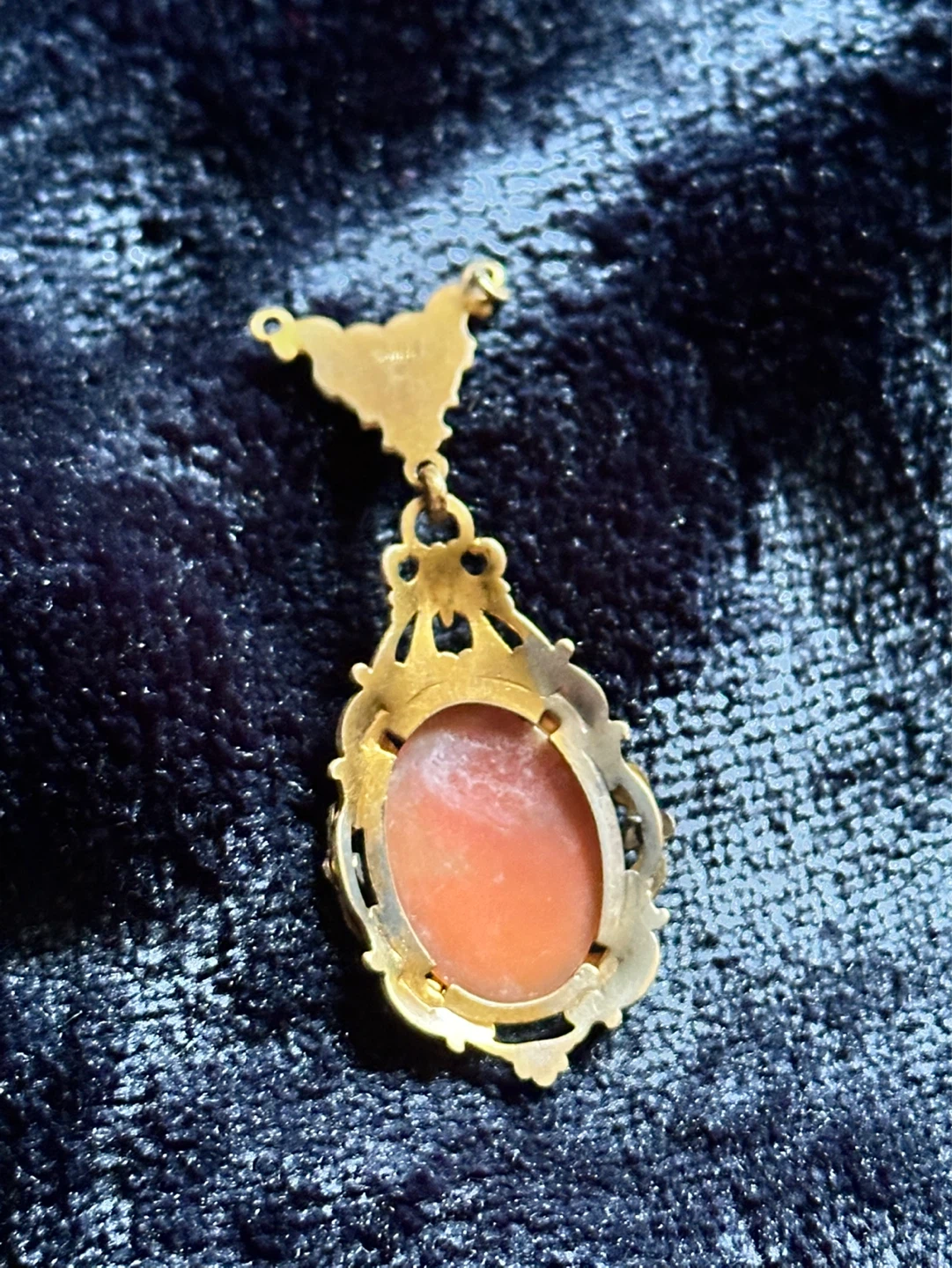 Antique gold filled Cameo Pendant - photo 4