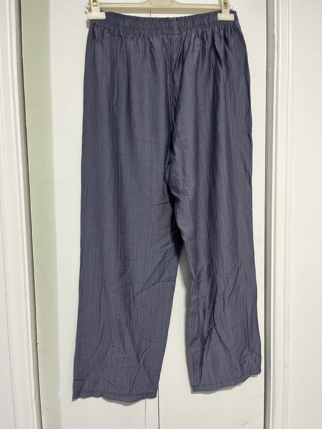 Women's Grey Crinkle Fabric Pants - photo 2