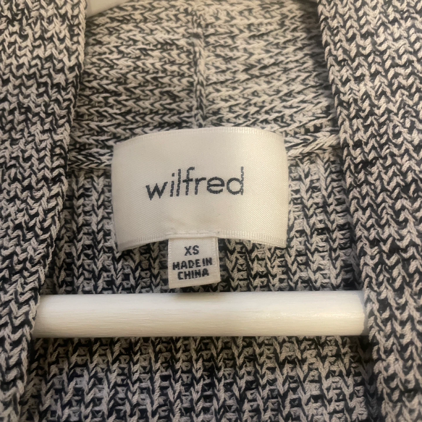 Aritzia Wilfred Dunkirk Sleeveless Sweater Cardigan Vest Size XS - photo 5