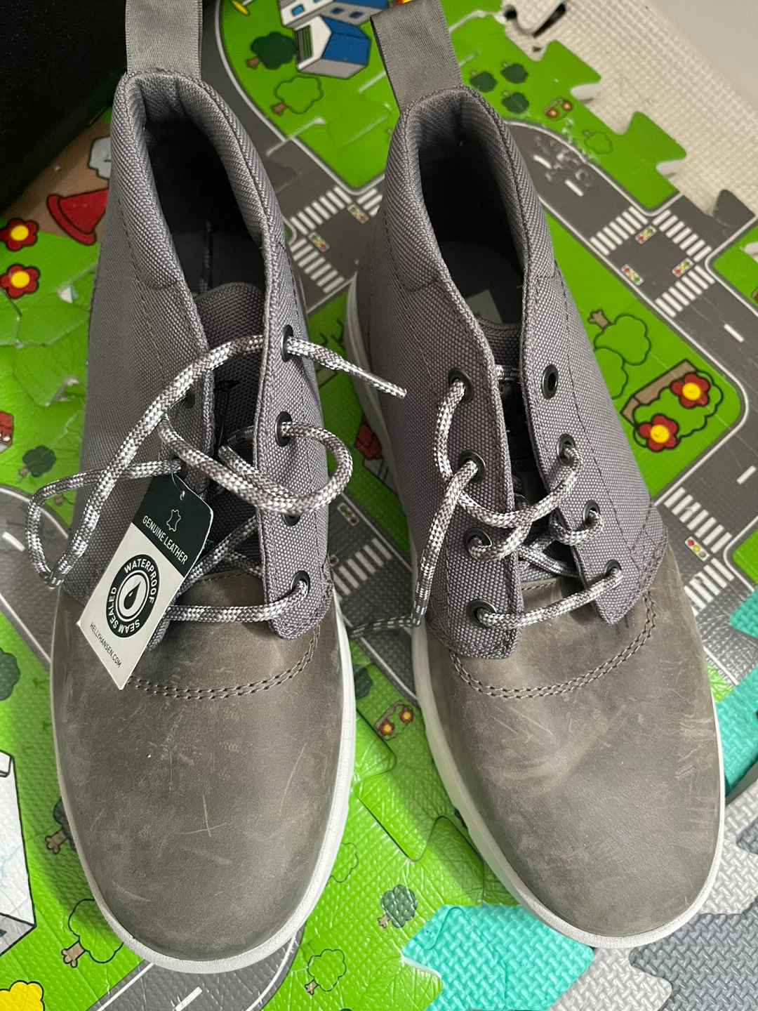 Helly Hansen Men's Waterproof chukka boots