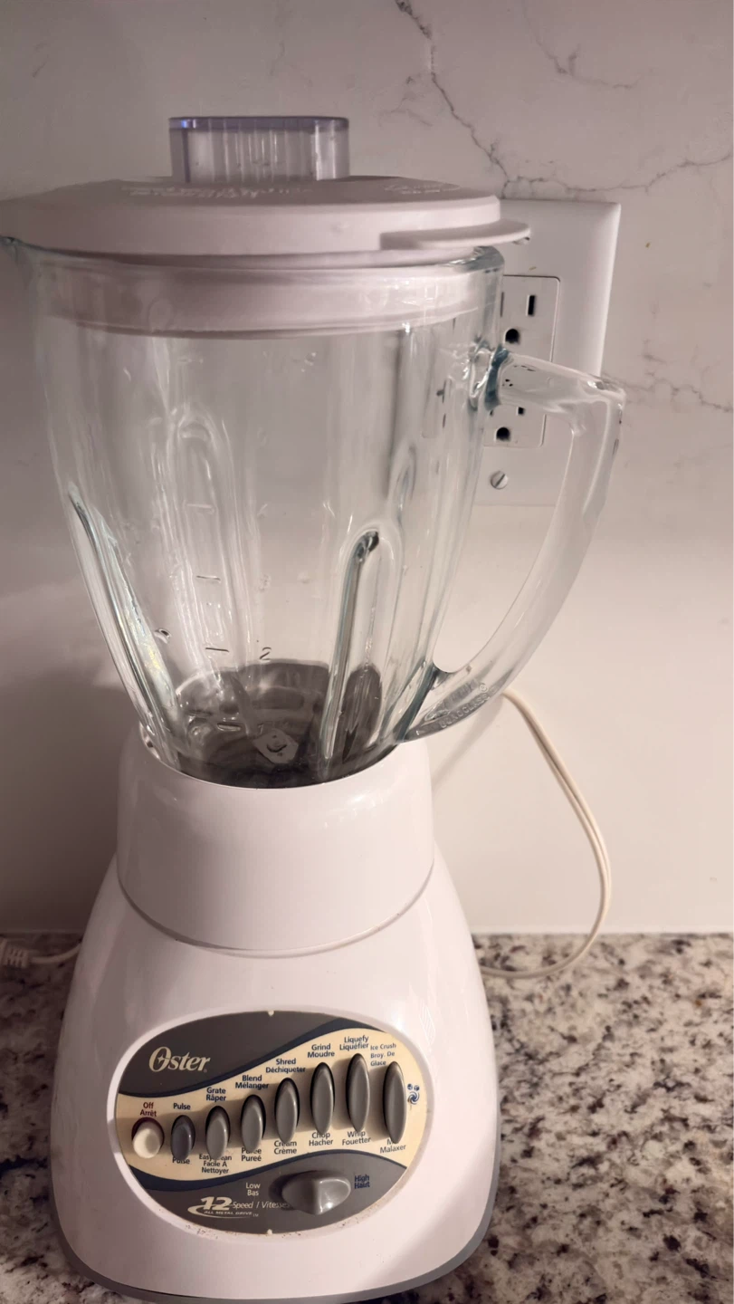 Oster 12-Speed Blender - photo 3
