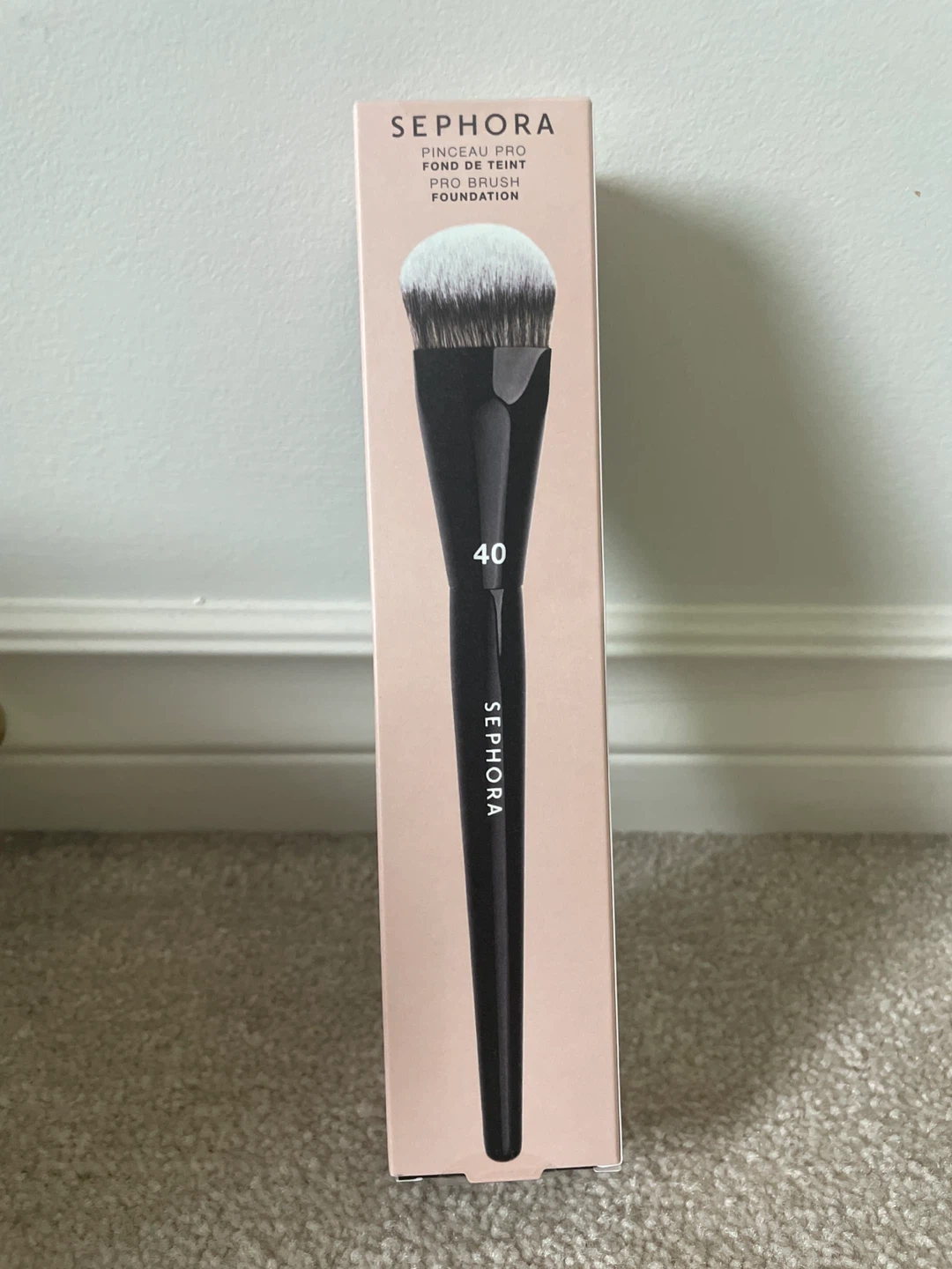 Sephora Pro Foundation Brush 40 - photo 4