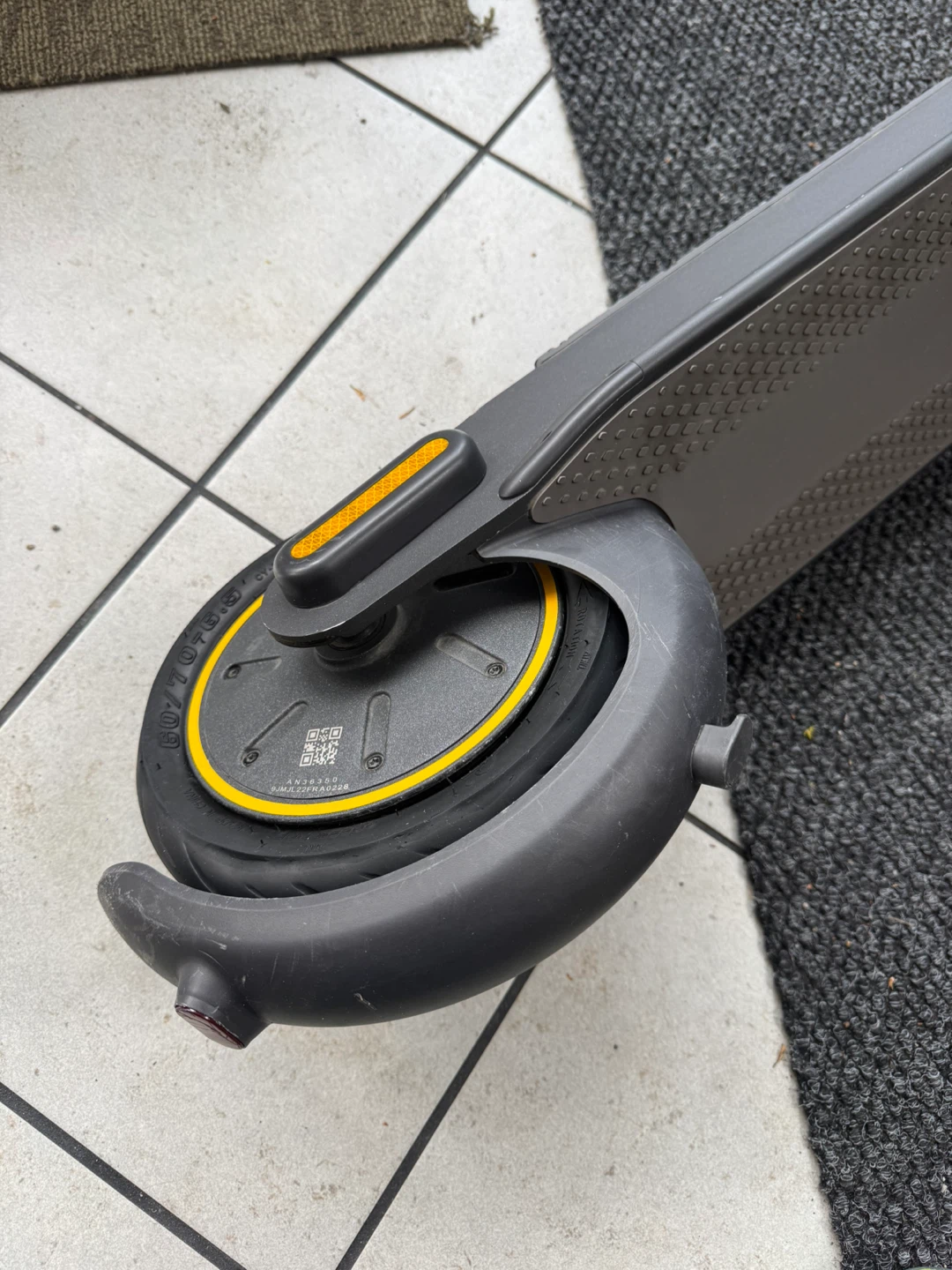 Segway Ninebot G30 Electric Scooter - photo 5
