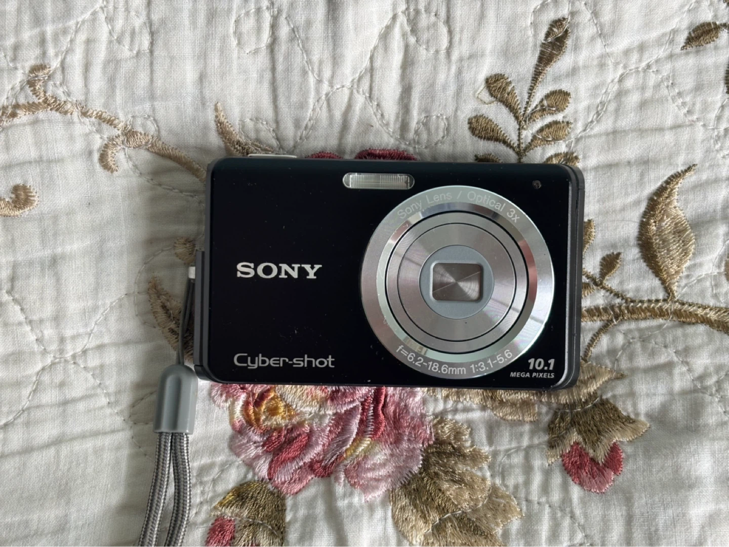 Sony Cyber-Shot DSC-W180