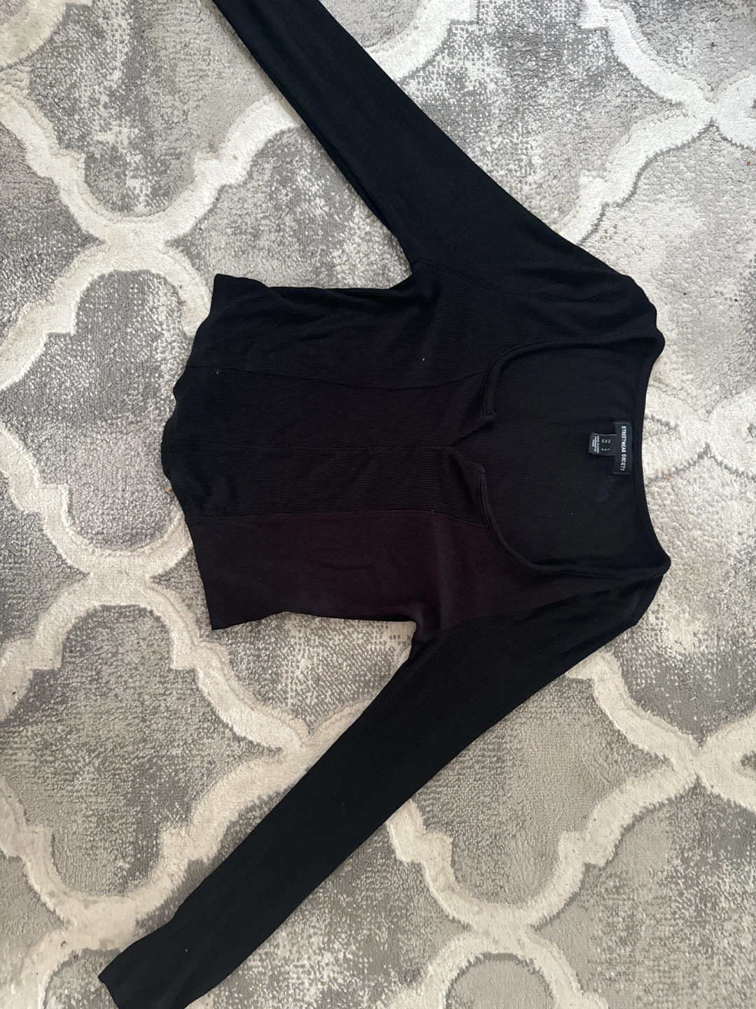 Streetwear Society Black Long Sleeve Top - Size L - photo 3