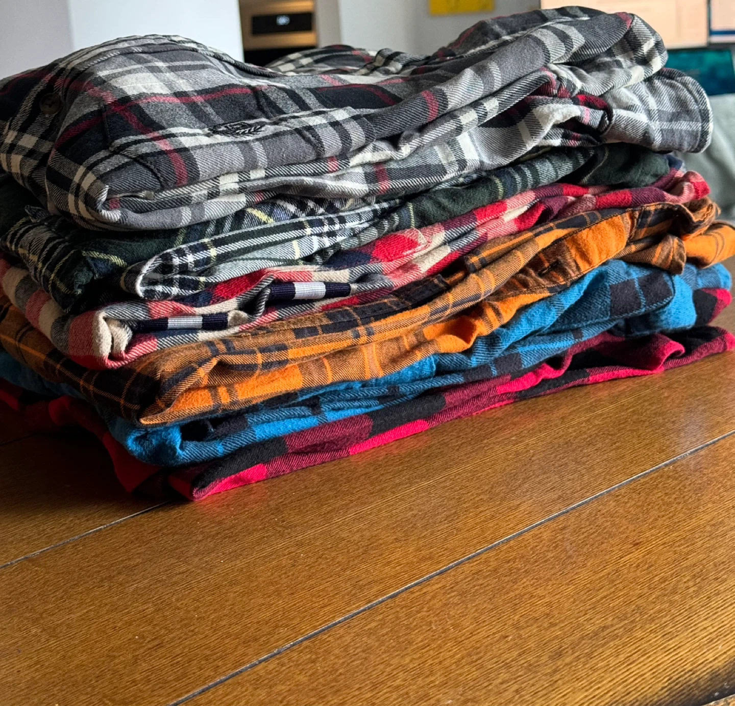 Bundle of 6 Men's Shirts - photo 2