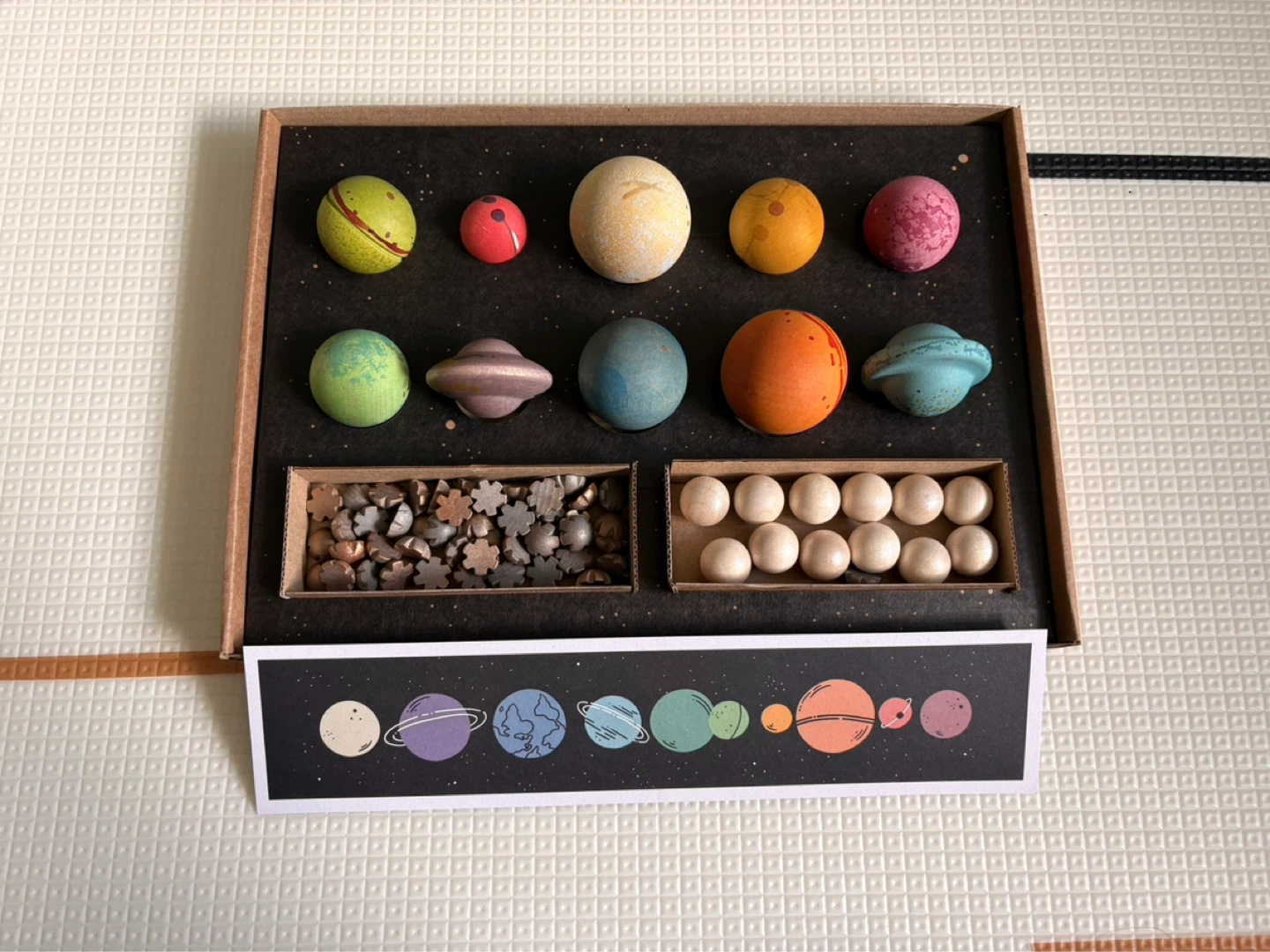 Grapat wooden Dear universe toy Set