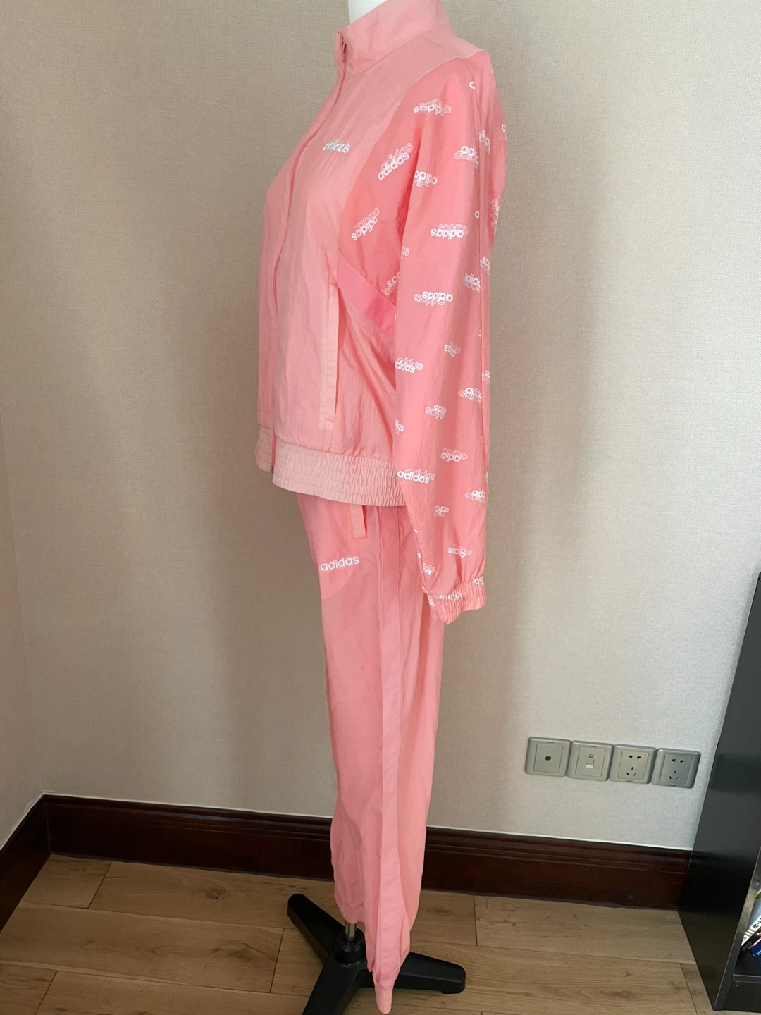 Adidas Pink Tracksuit Set - Size XS - photo 3